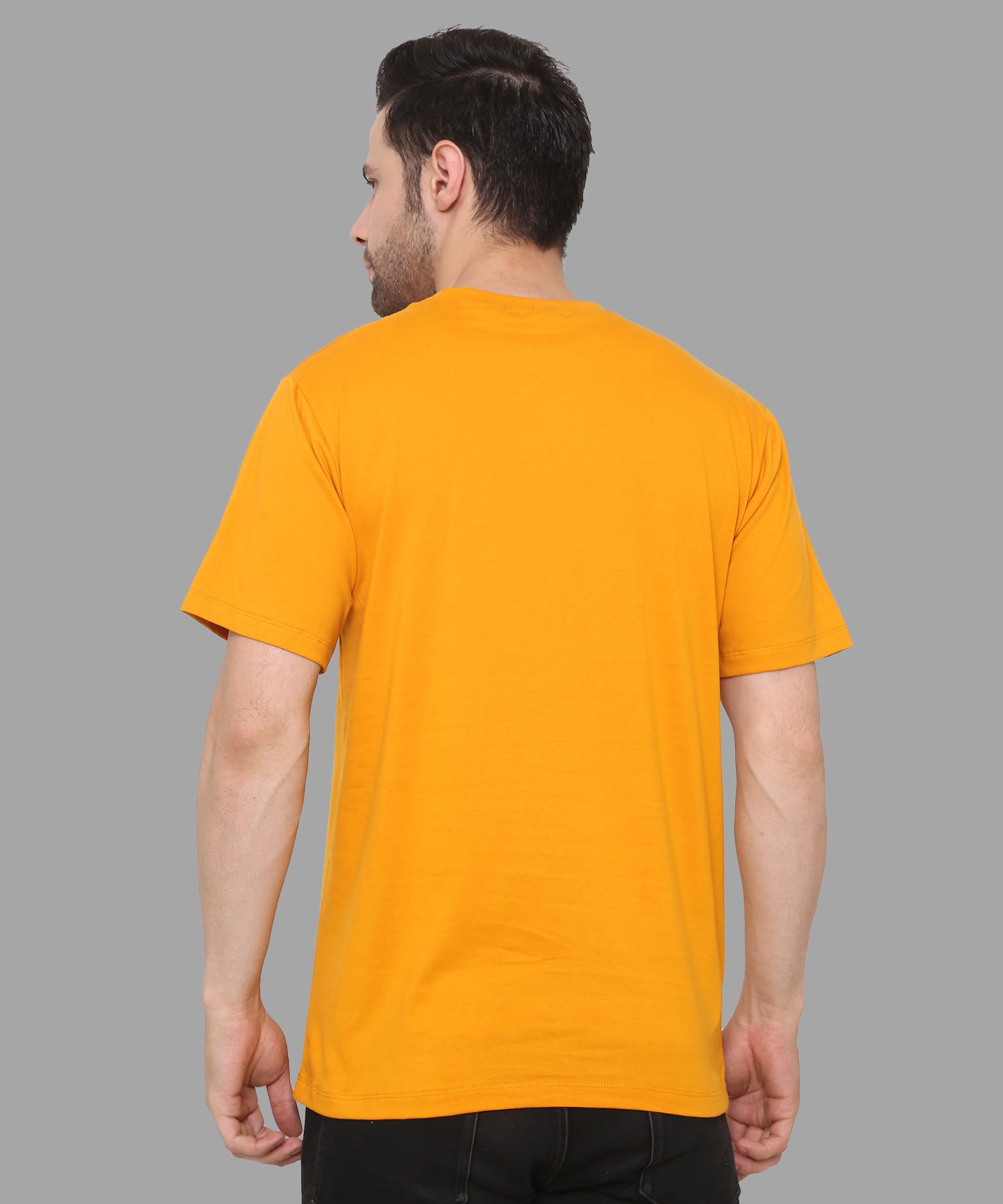 Classic Relaxed Fit Men T-shirts Yellow
