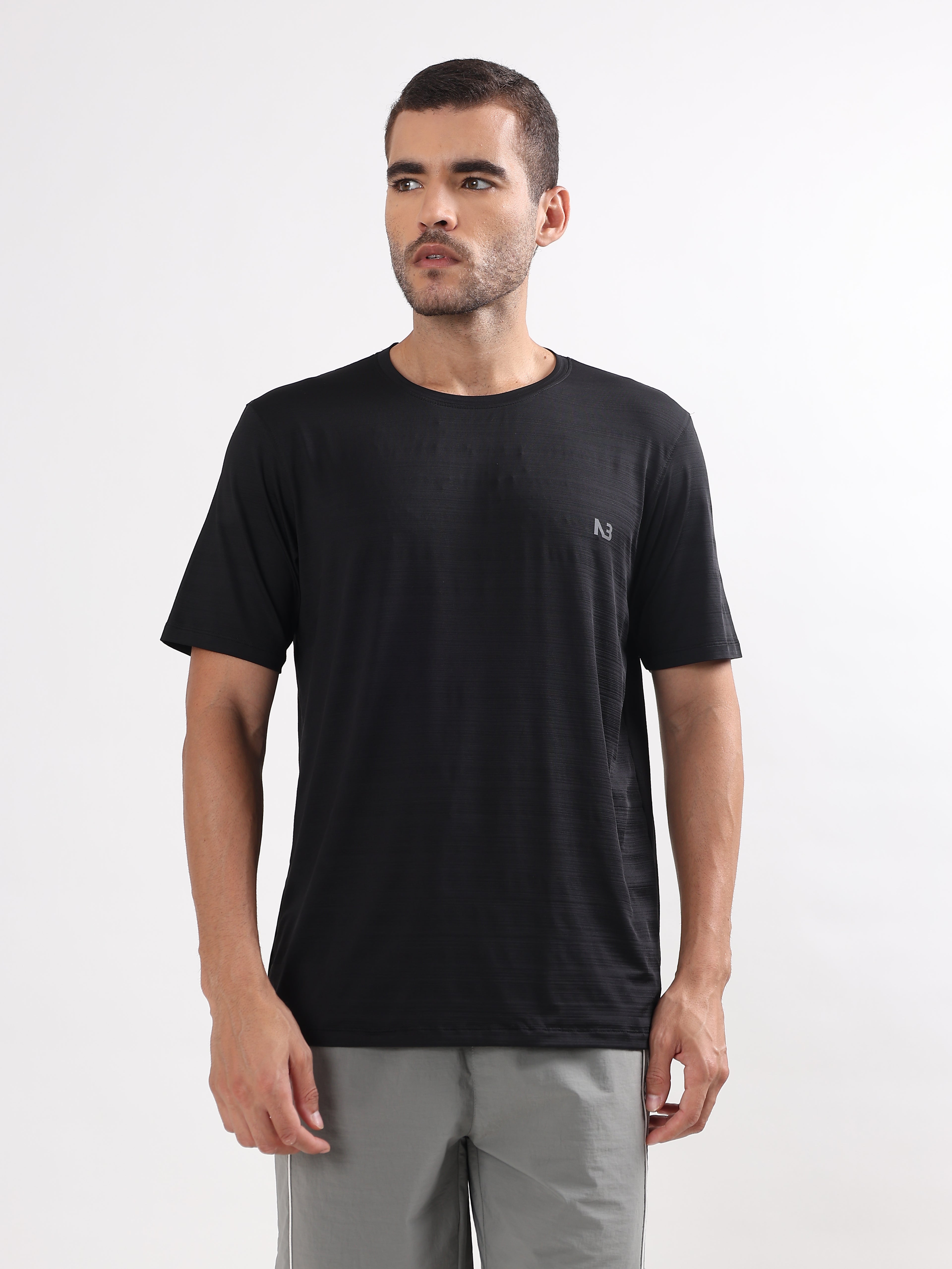 CORE BLACK PERFORMANCE T-SHIRT