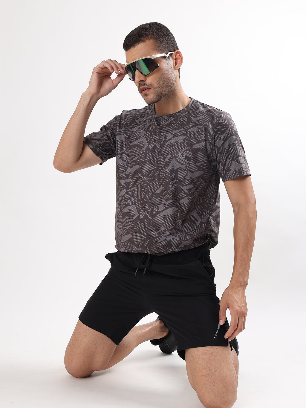SHADOW STRIKE PERFORMANCE T-SHIRT