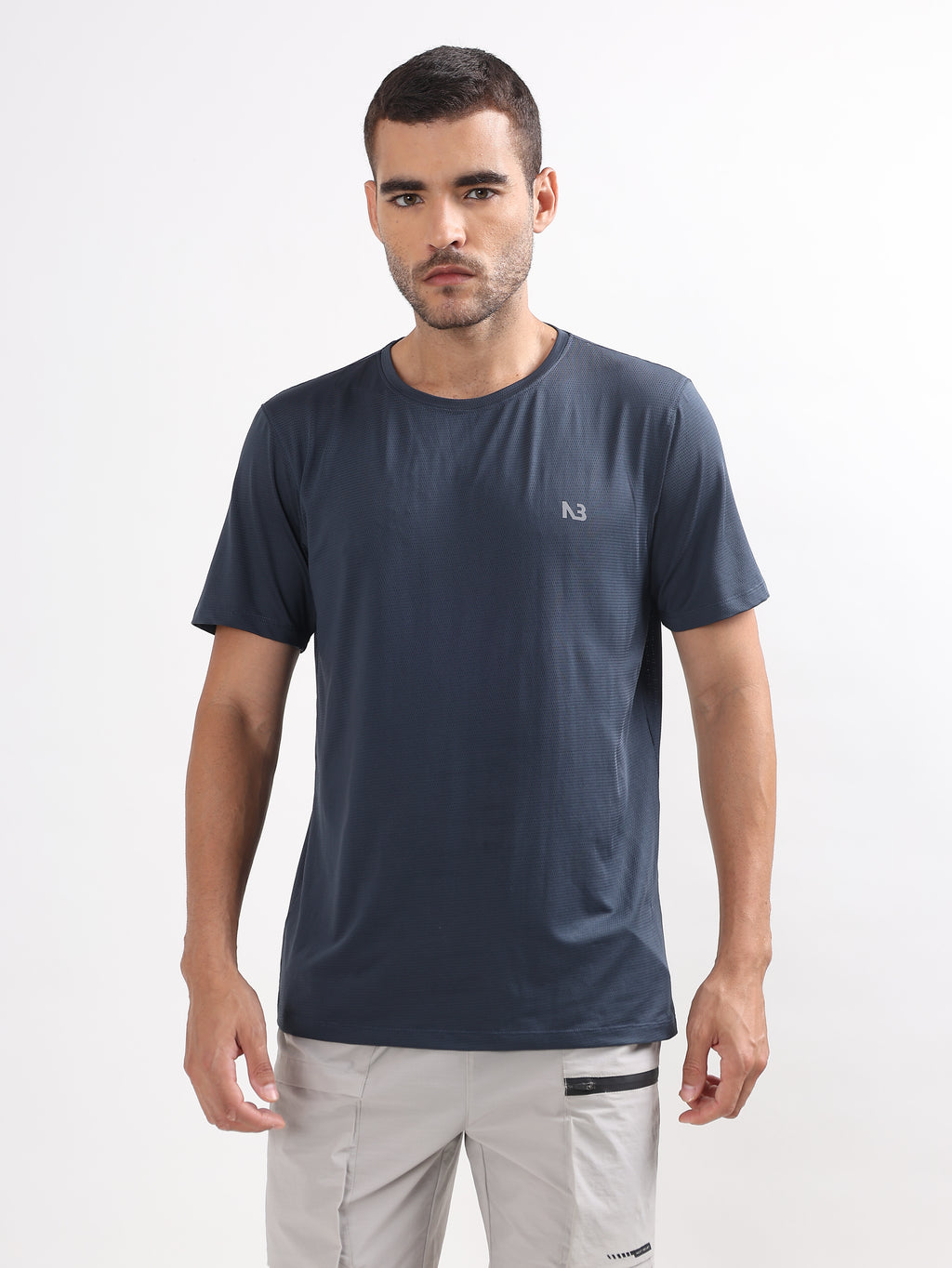 MICRO-TEXTURED PERFORMANCE SPORTS T-SHIRT