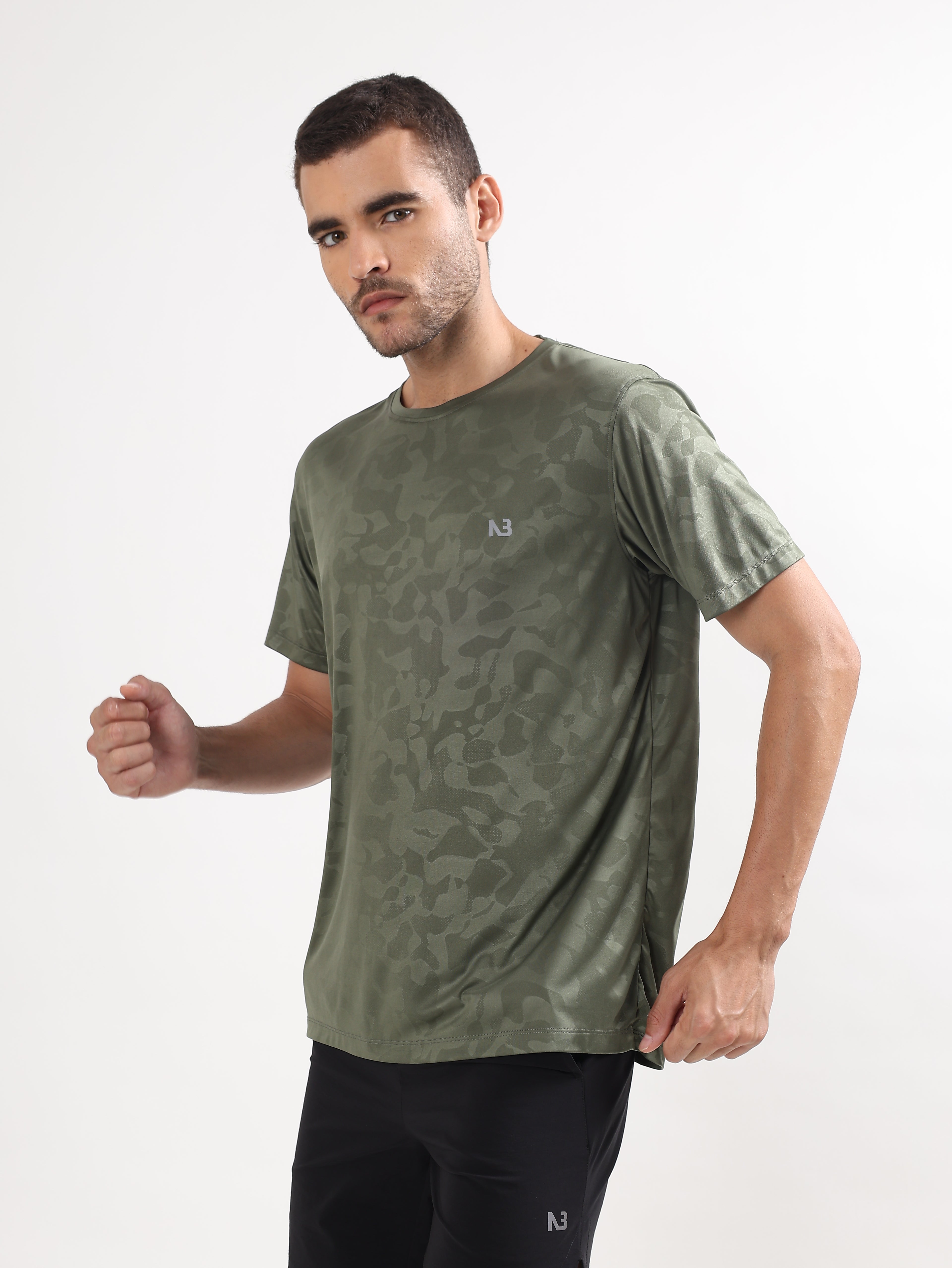 JACQUARD CAMO PRINT SPORTS T-SHIRT