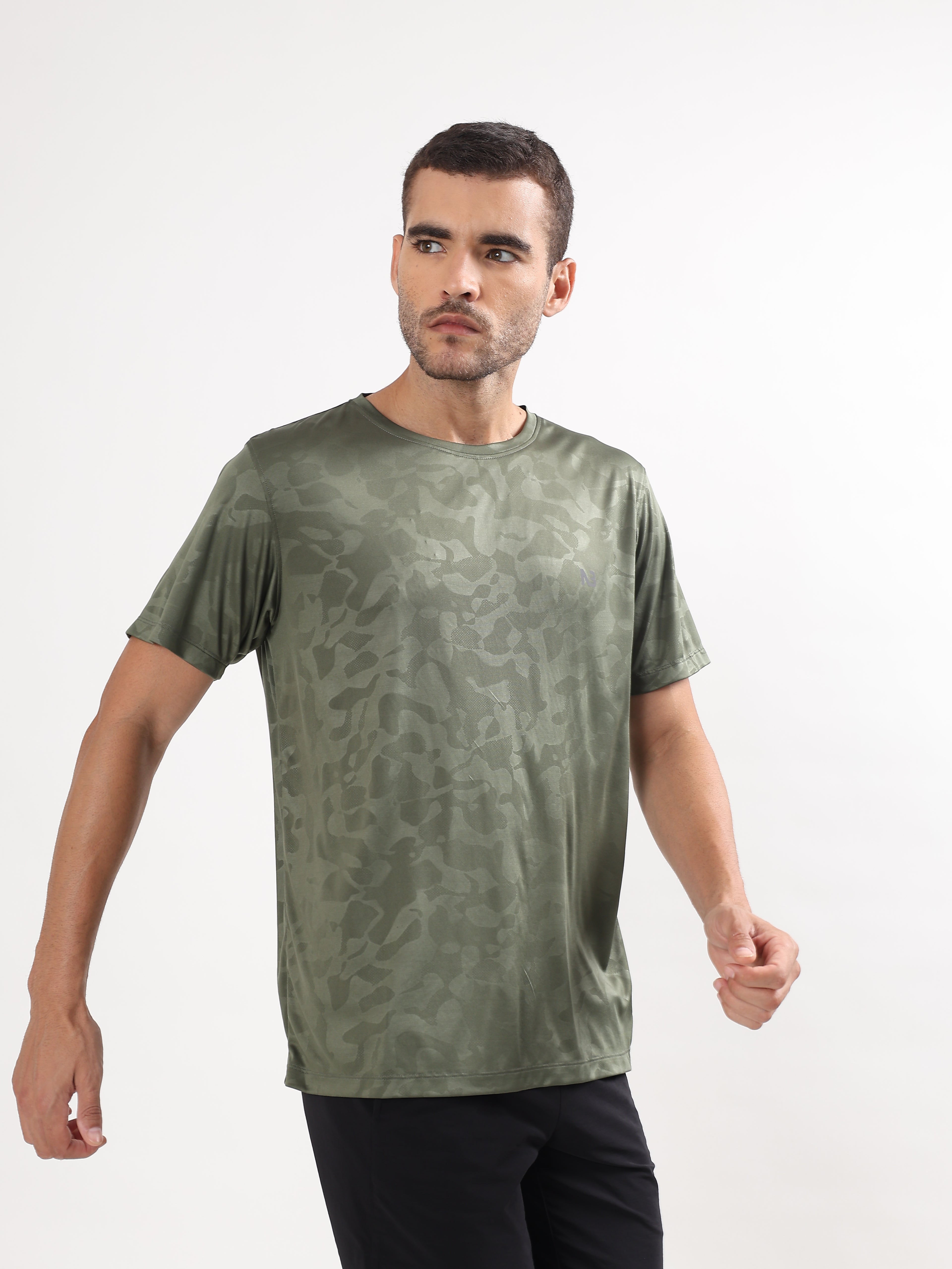 JACQUARD CAMO PRINT SPORTS T-SHIRT