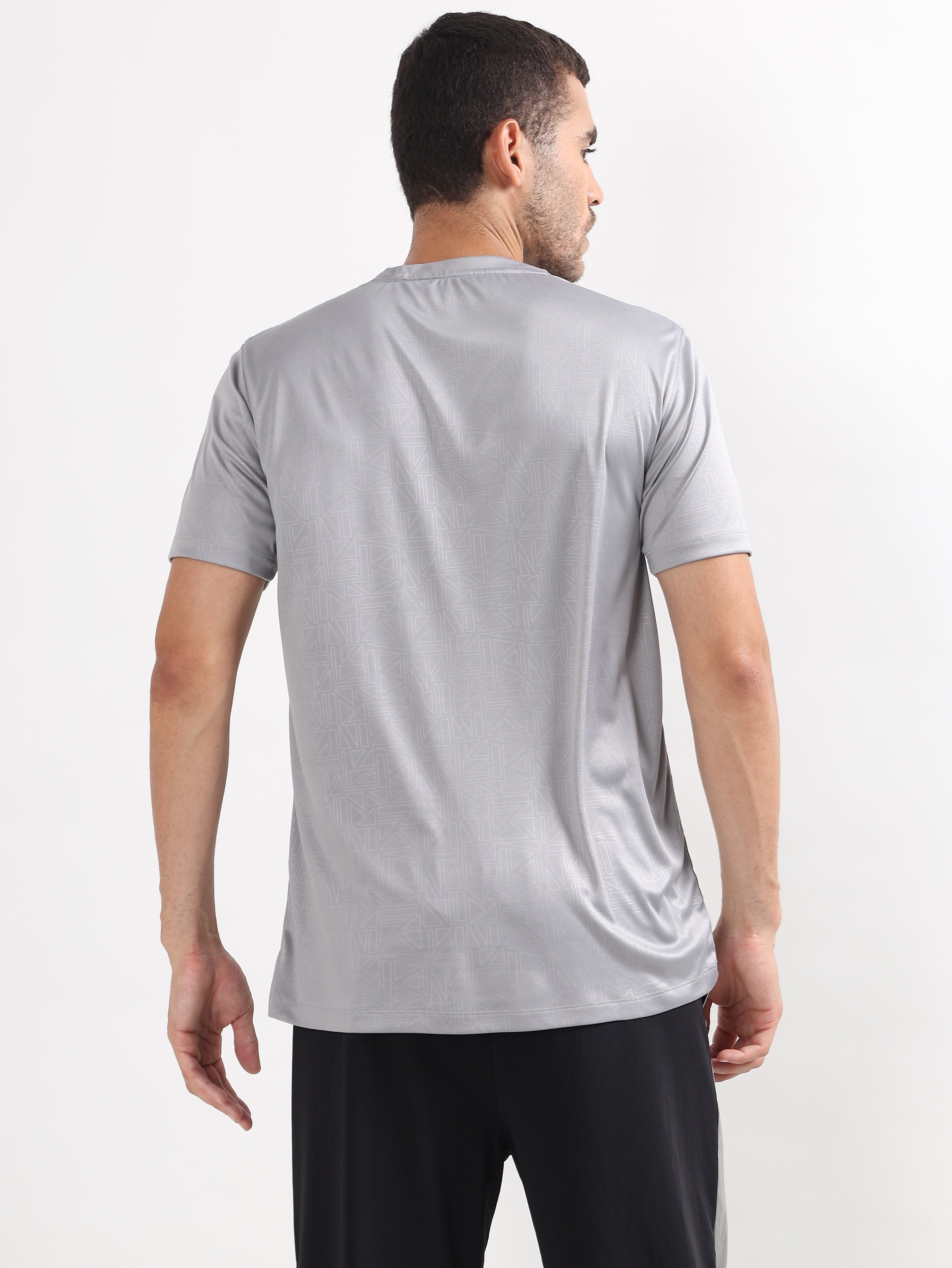 GEOMETRIC JACQUARD SPORTS T-SHIRT