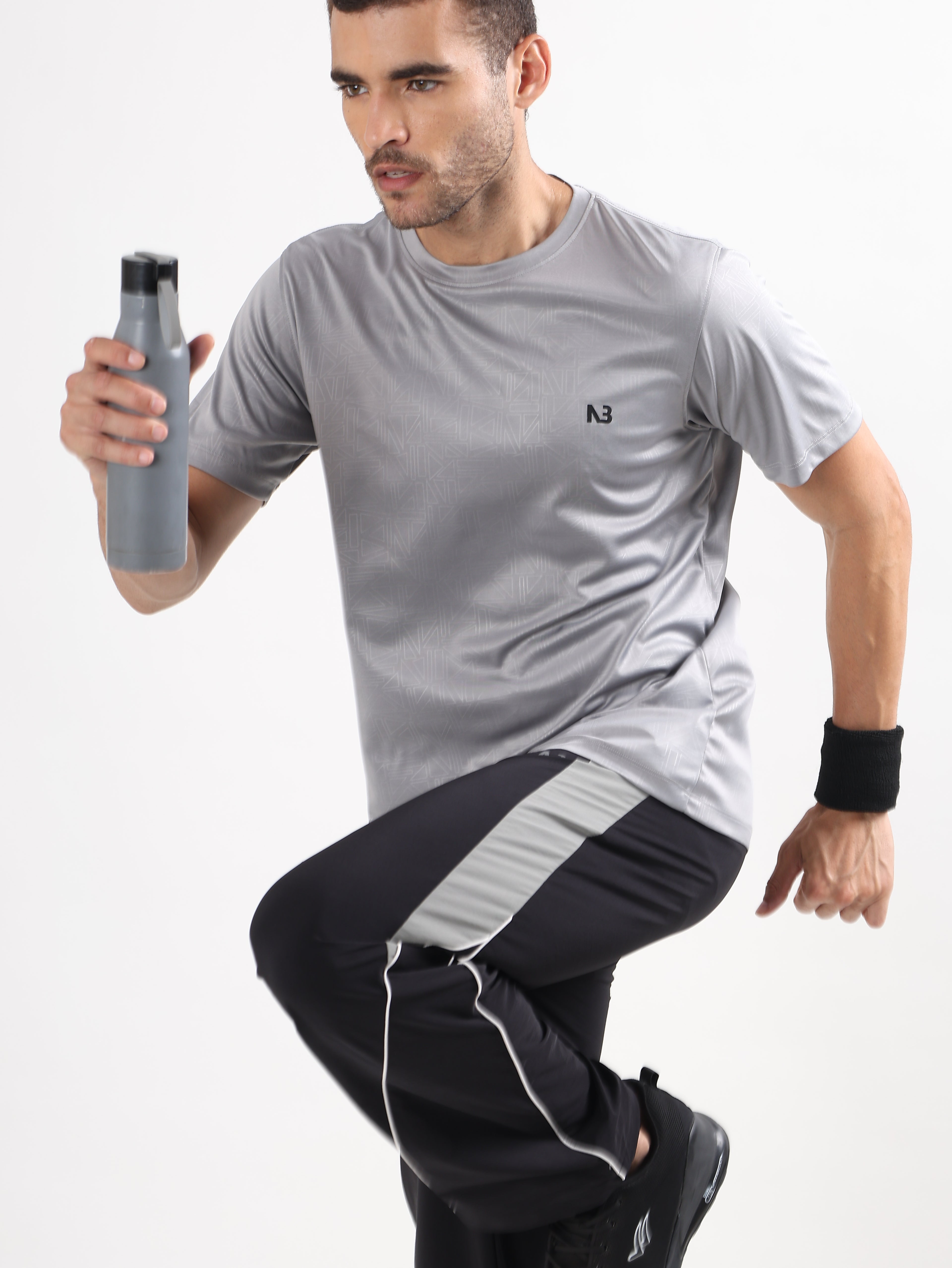 GEOMETRIC JACQUARD SPORTS T-SHIRT