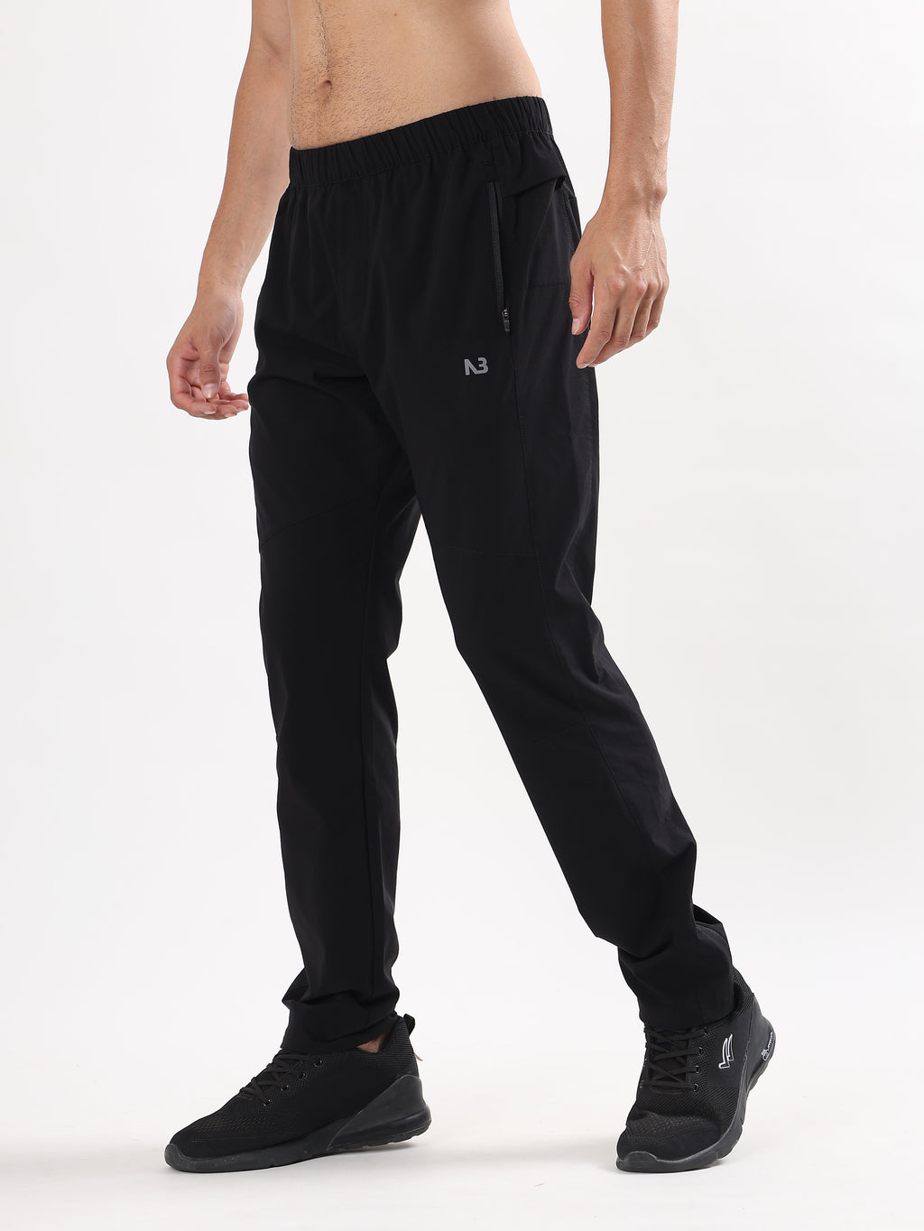 ZIP-POCKET REGULAR FIT SPORTS JOGGERS