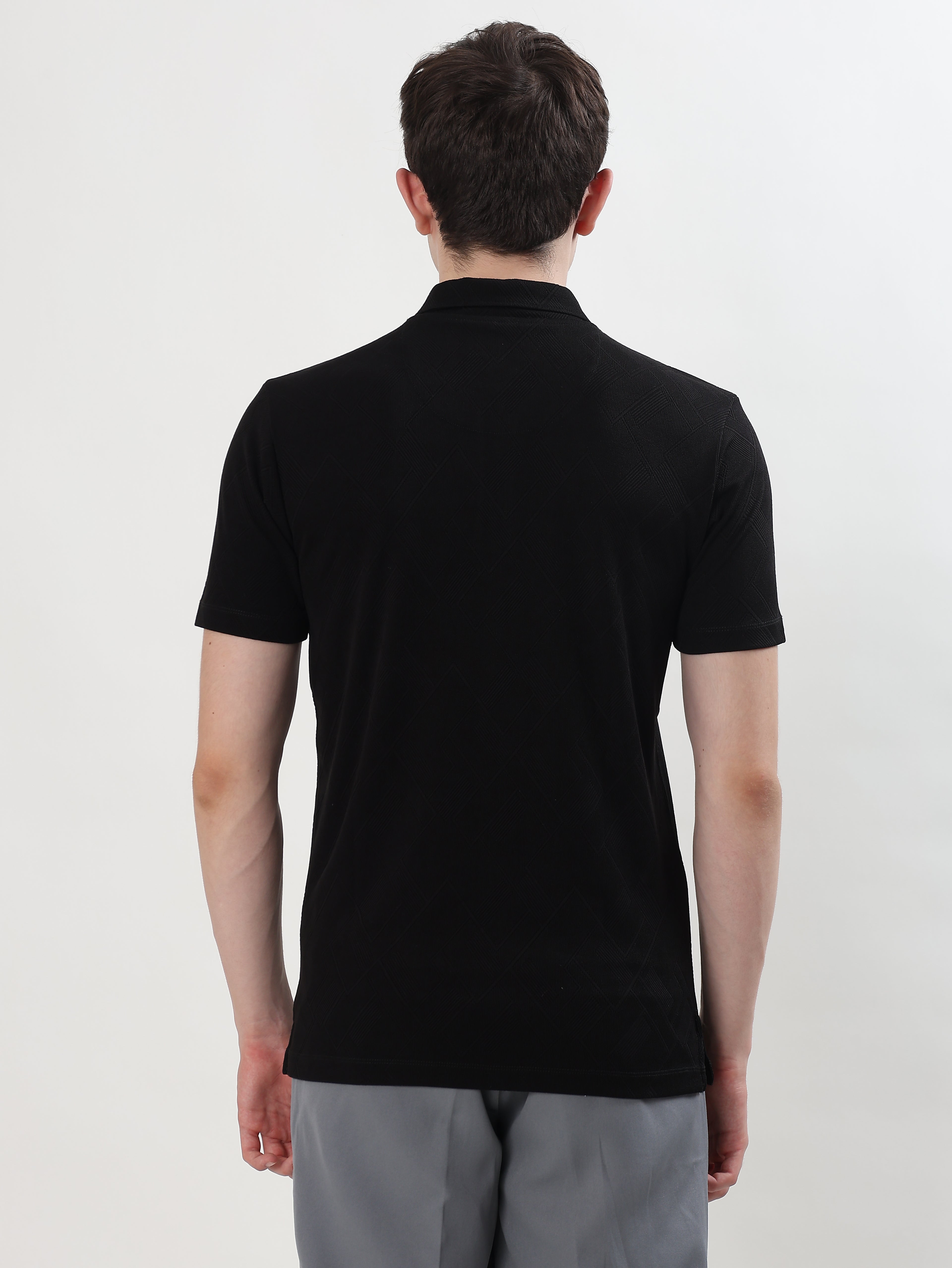 MEN BLACK TEXTURED POLO T-SHIRT