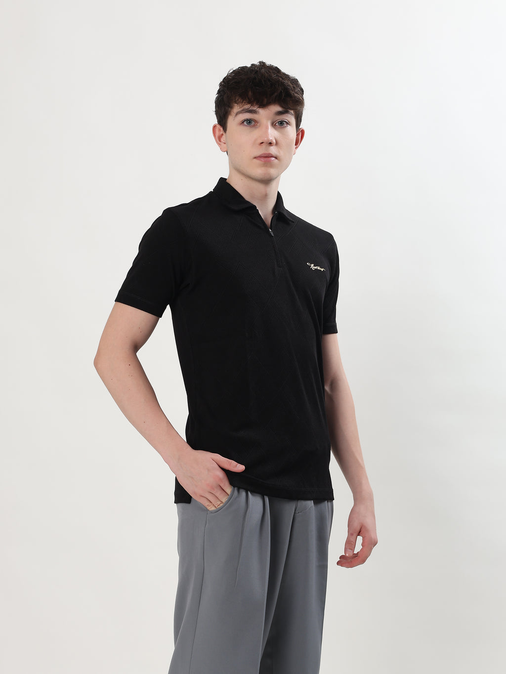 MEN BLACK TEXTURED POLO T-SHIRT