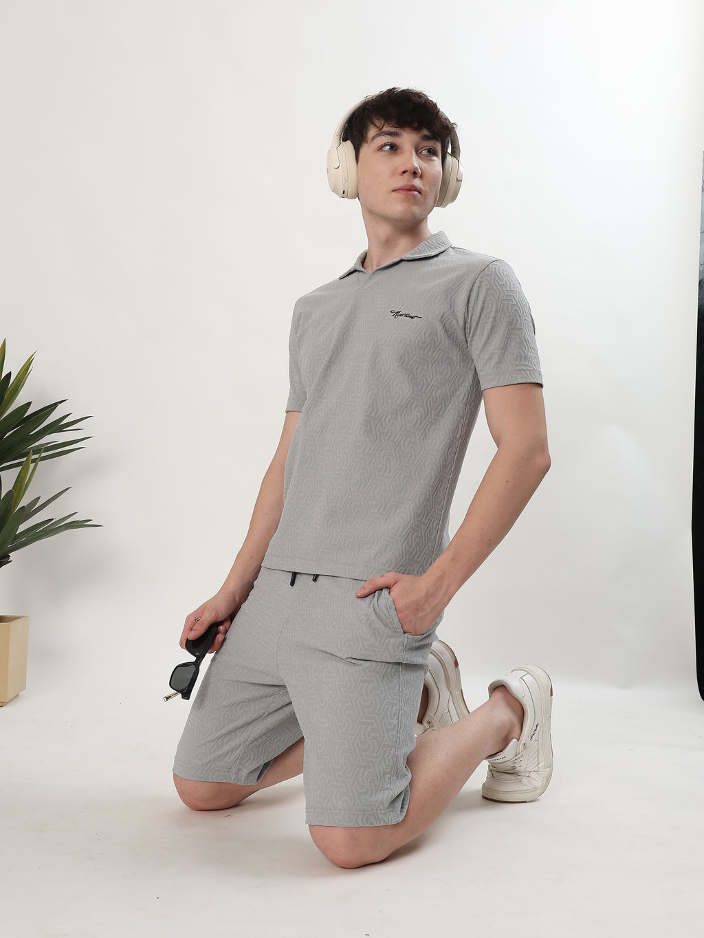 MEN GREY TEXTURED POLO T-SHIRT AND SHORTS CO-ORD SET