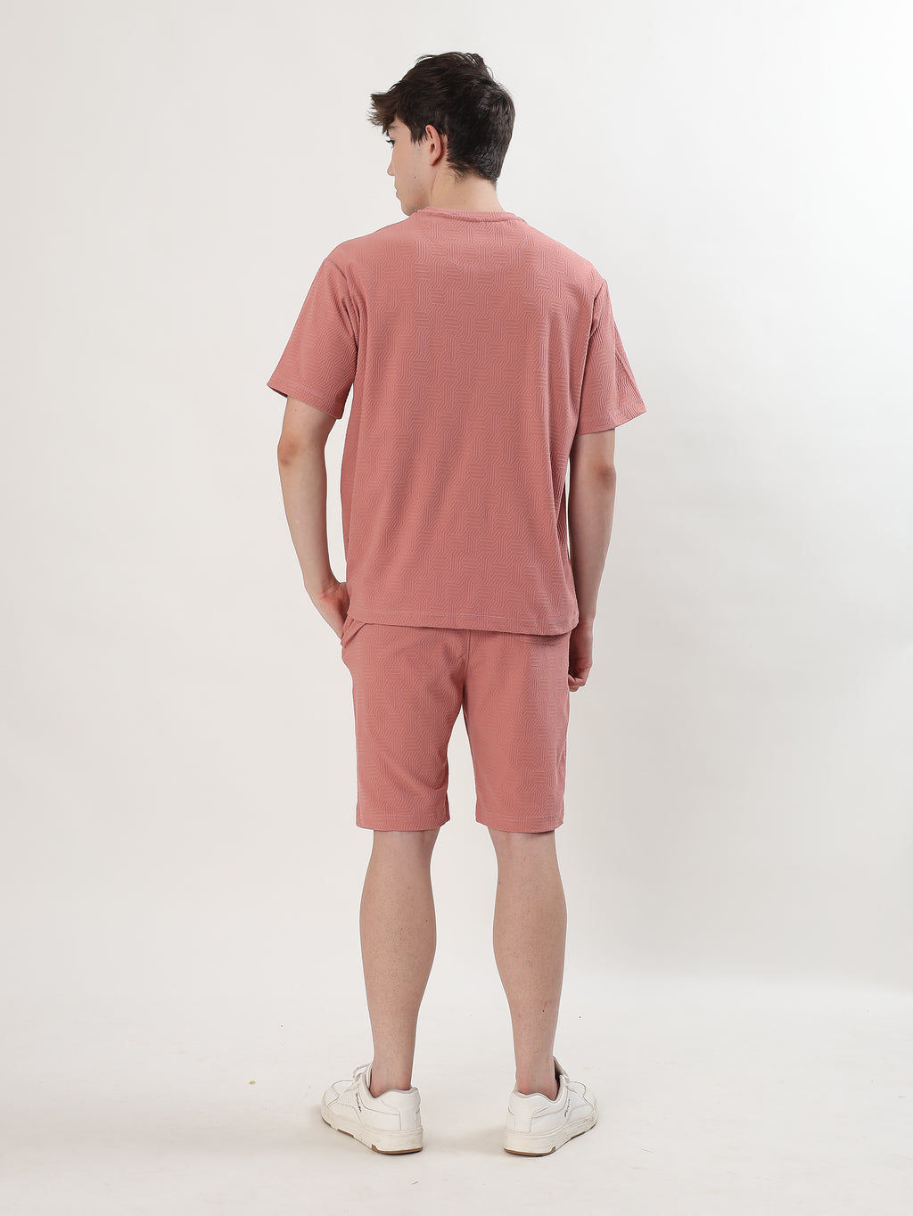 MEN DUSTY ROSE TEXTURED T-SHIRT AND SHORTS CO-ORD SET