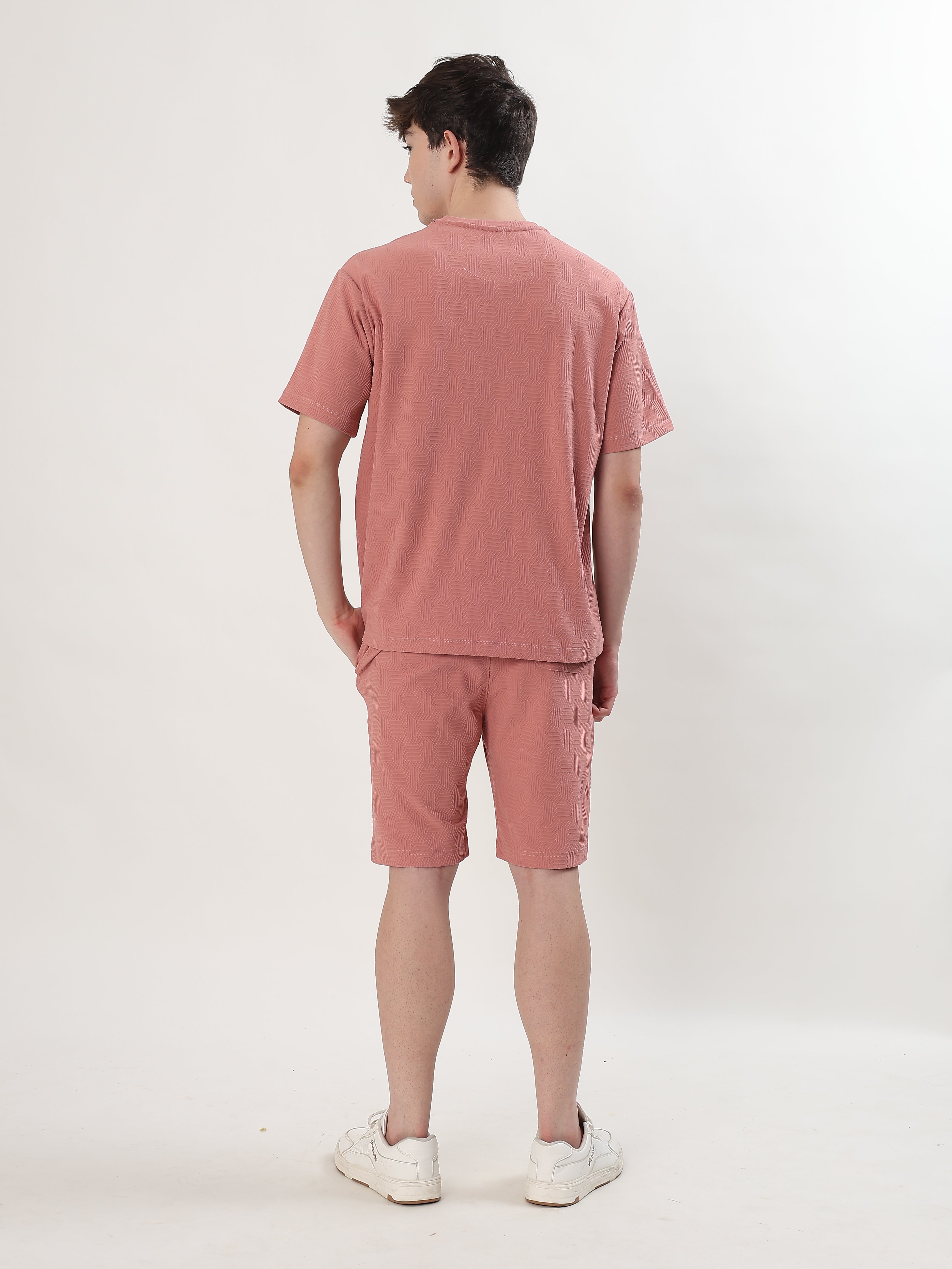 MEN DUSTY ROSE TEXTURED T-SHIRT AND SHORTS CO-ORD SET