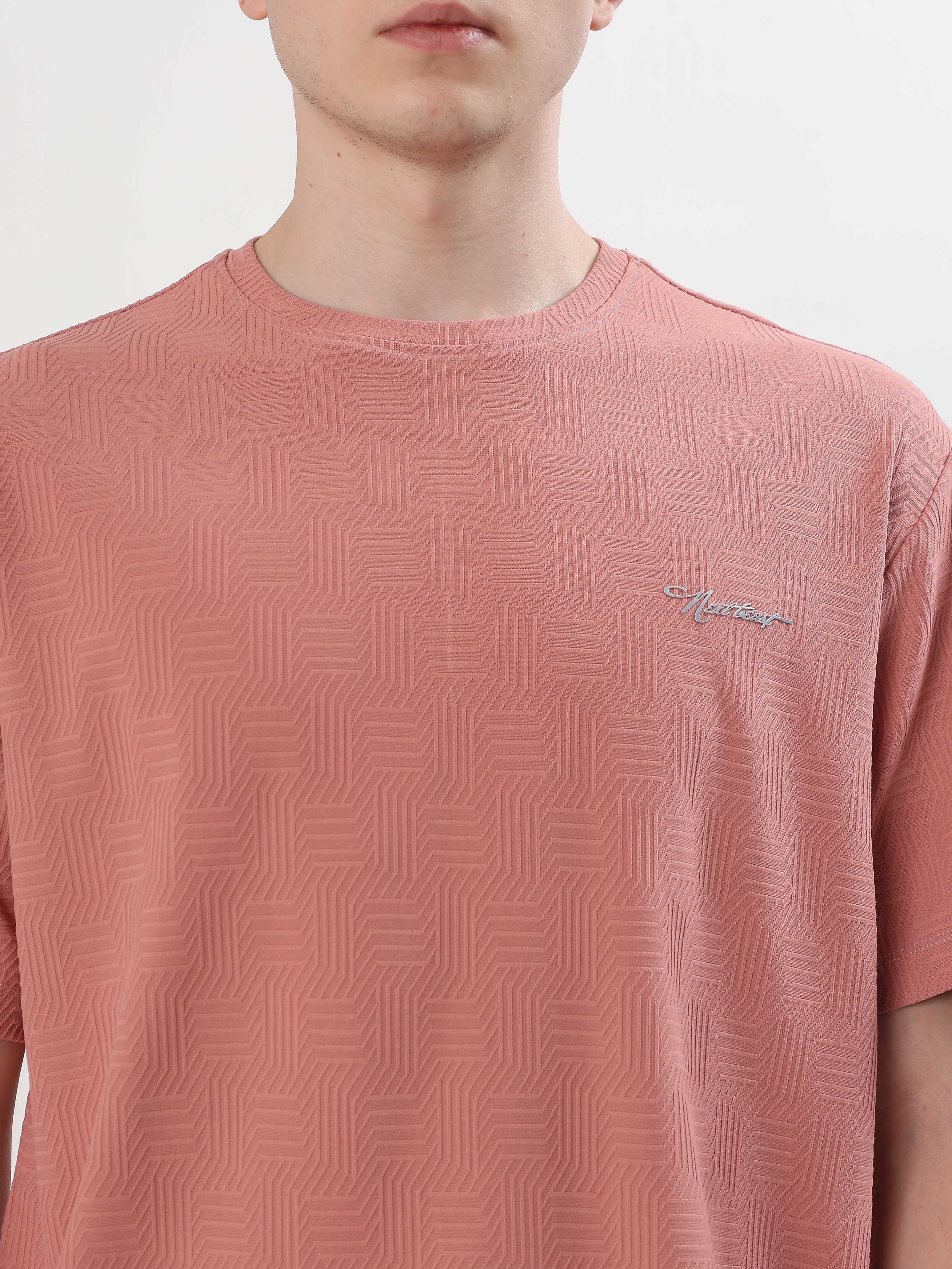 MEN DUSTY ROSE TEXTURED T-SHIRT AND SHORTS CO-ORD SET