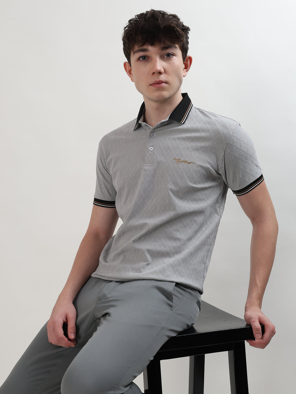 MEN GREY TEXTURED POLO T-SHIRT