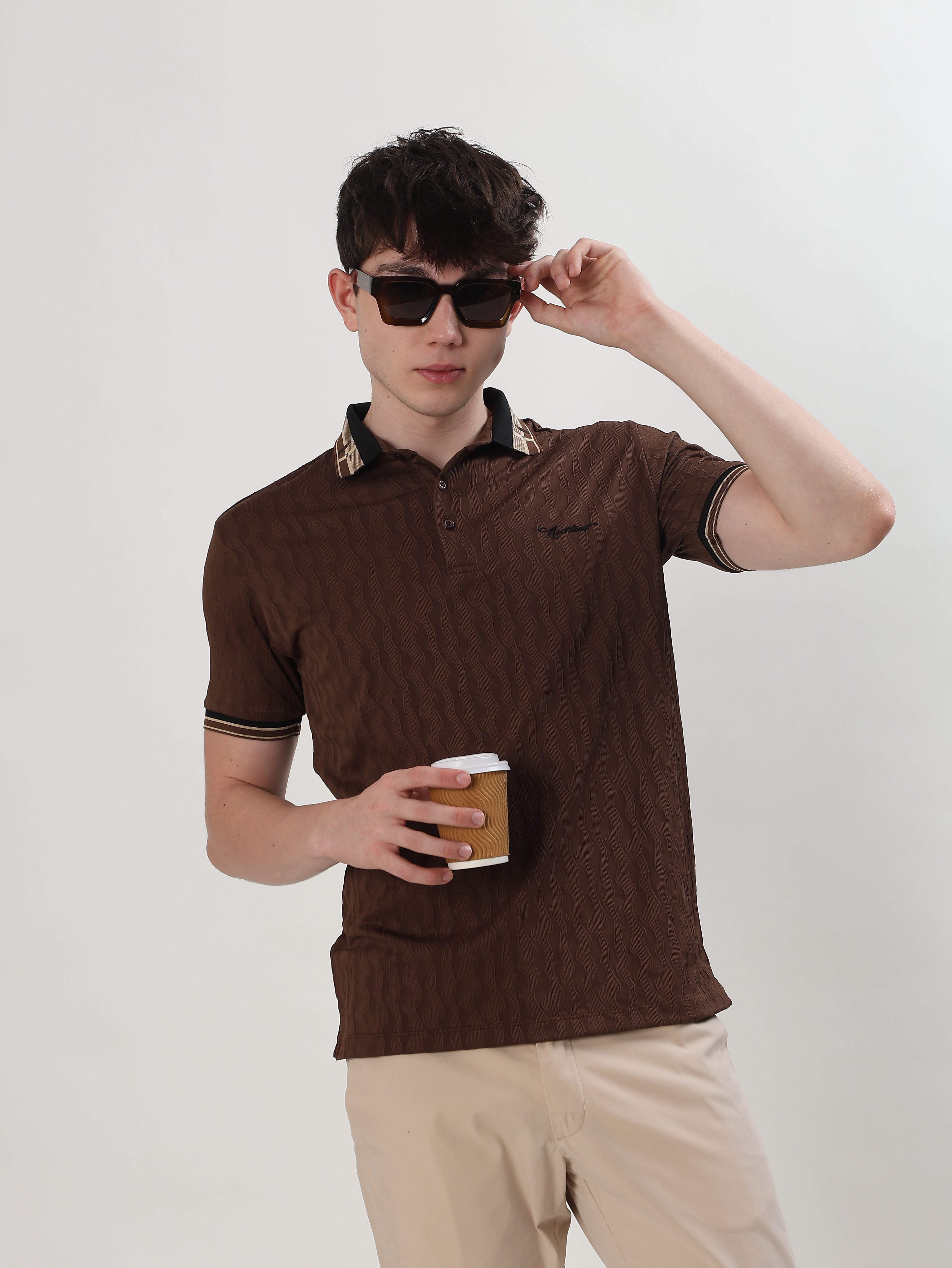 MEN COFFEE BROWN TEXTURED REGULAR FIT POLO T-SHIRT