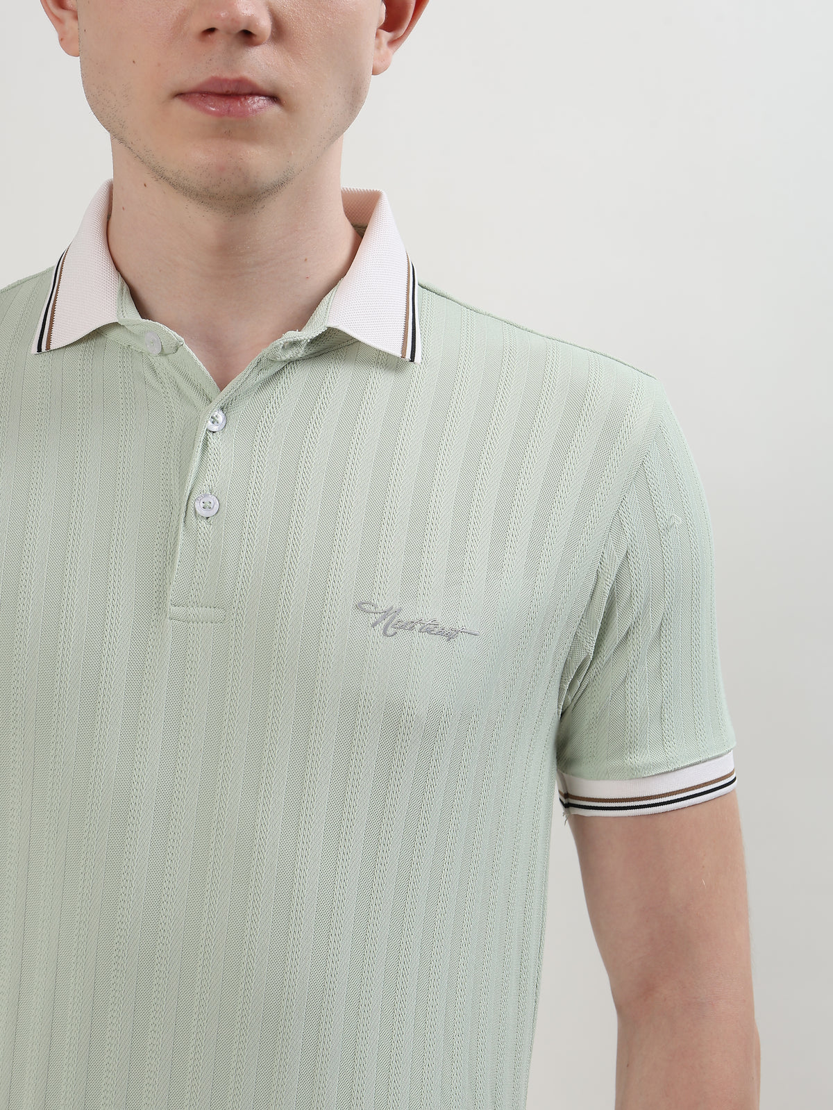 MEN MINT GREEN TEXTURED REGULAR FIT POLO T-SHIRT