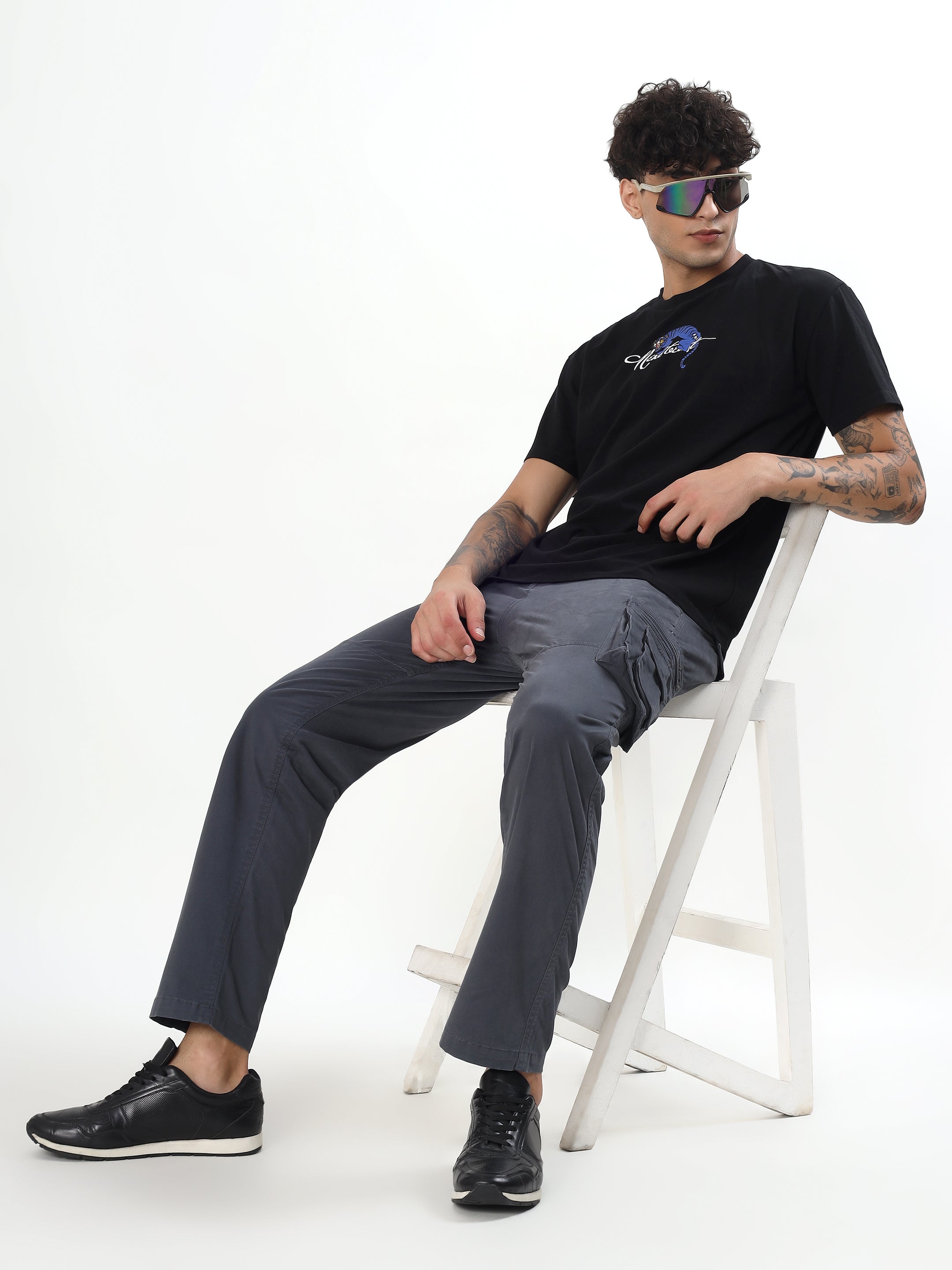 MEN DARK GREY CARGO PANTS