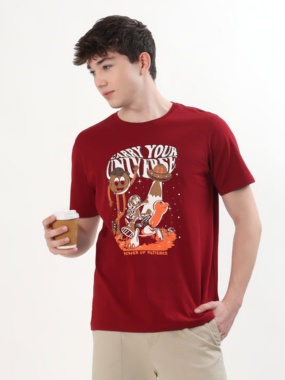 MAROON CARRY YOUR UNIVERSE GRAPHIC T-SHIRT