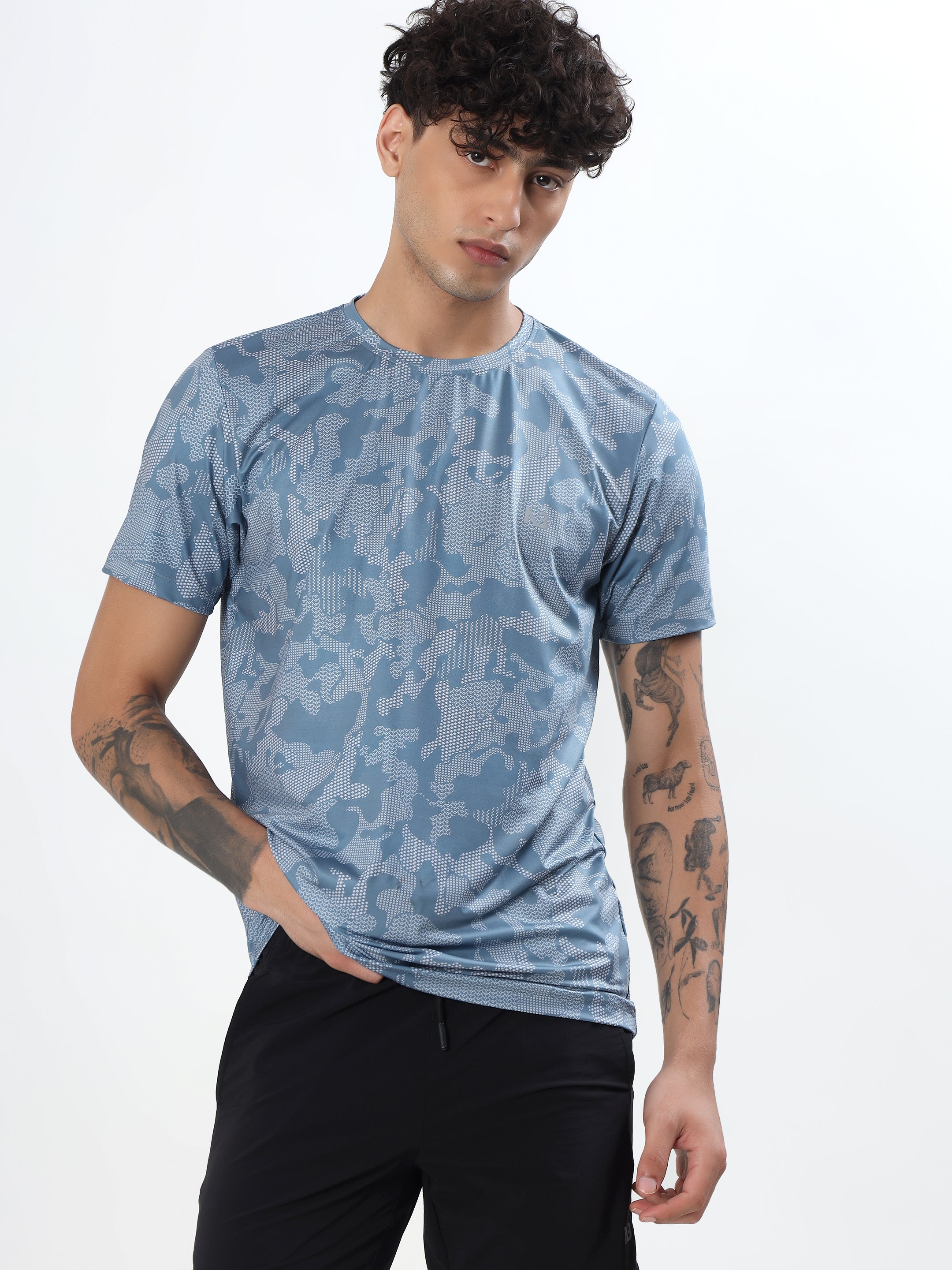 URBAN MIST CAMO PERFORMANCE T-SHIRT