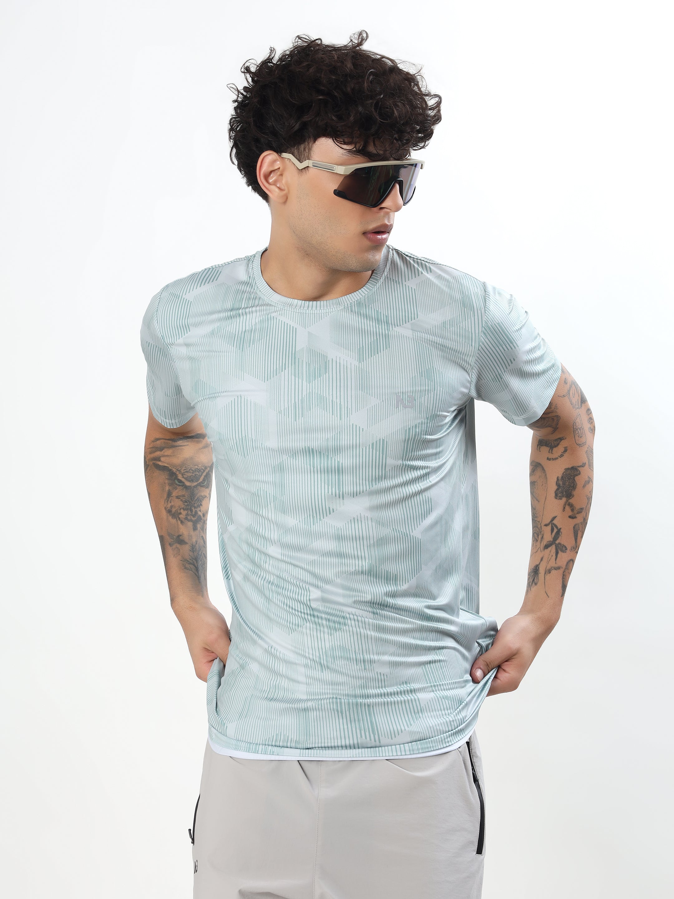 GLACIER GRID PERFORMANCE T-SHIRT