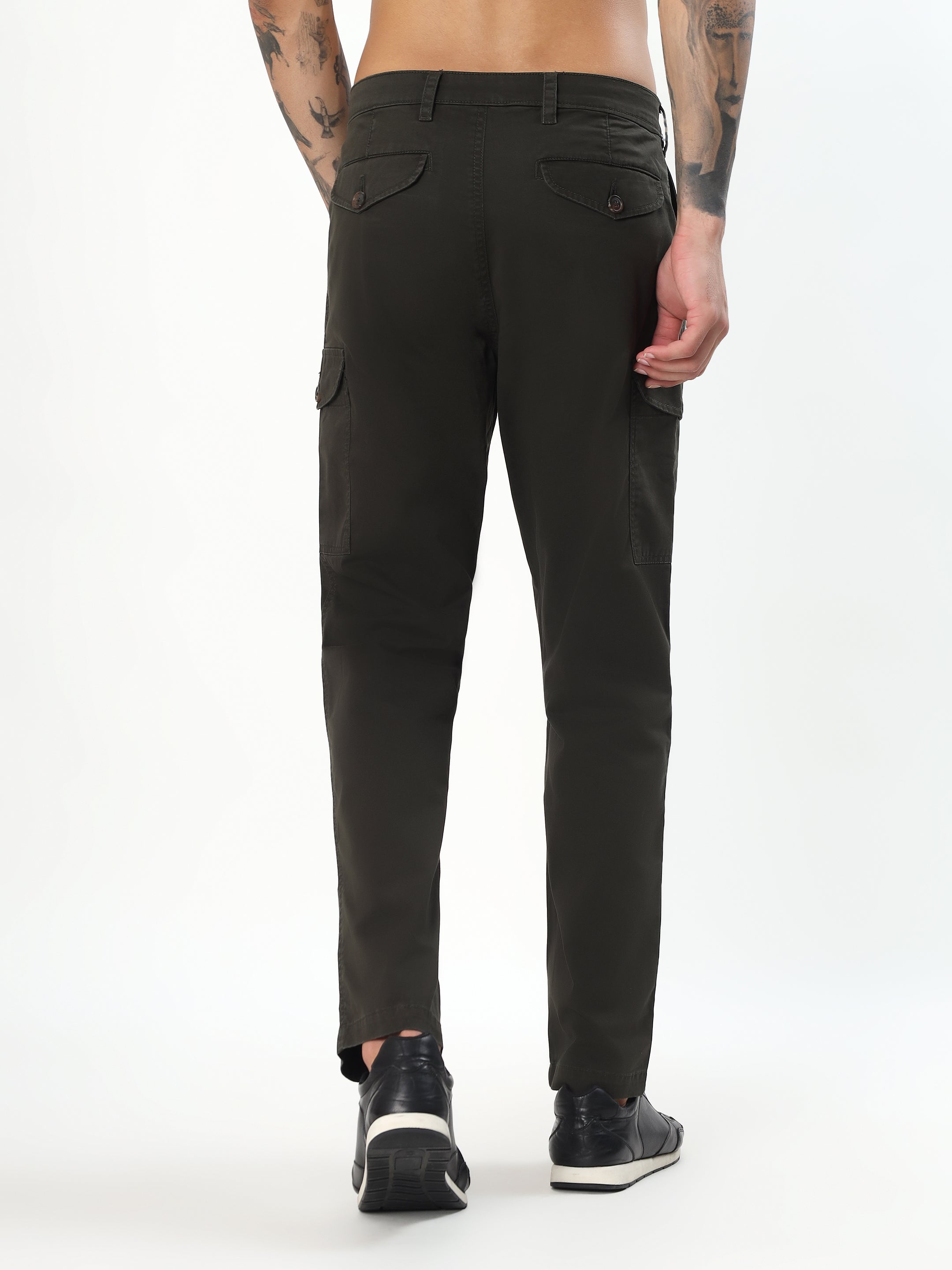 MEN OLIVE GREEN FIT FLAT-FRONT CARGO PANTS