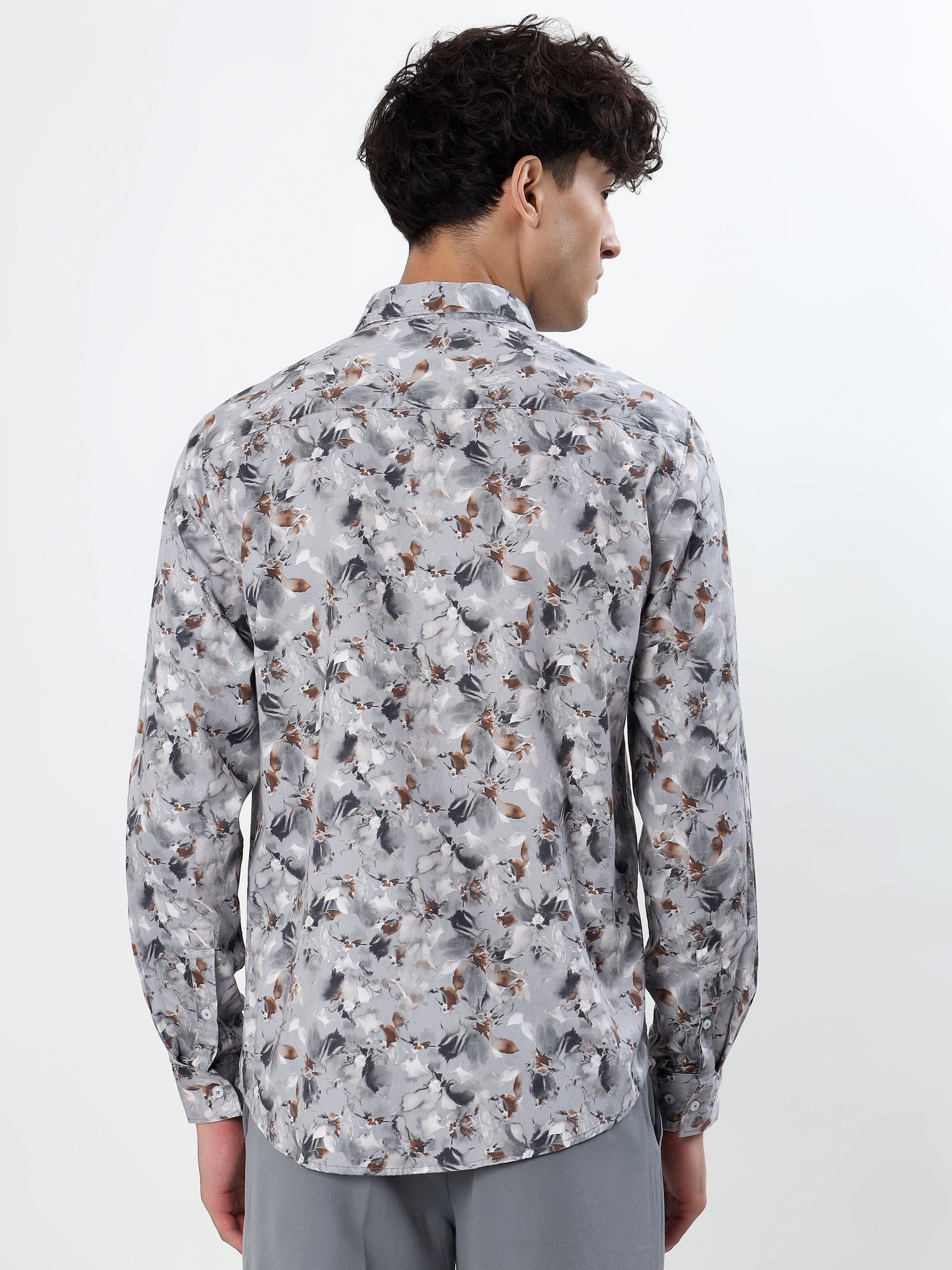 GREY AND TAN ABSTRACT SMUDGE PRINT
