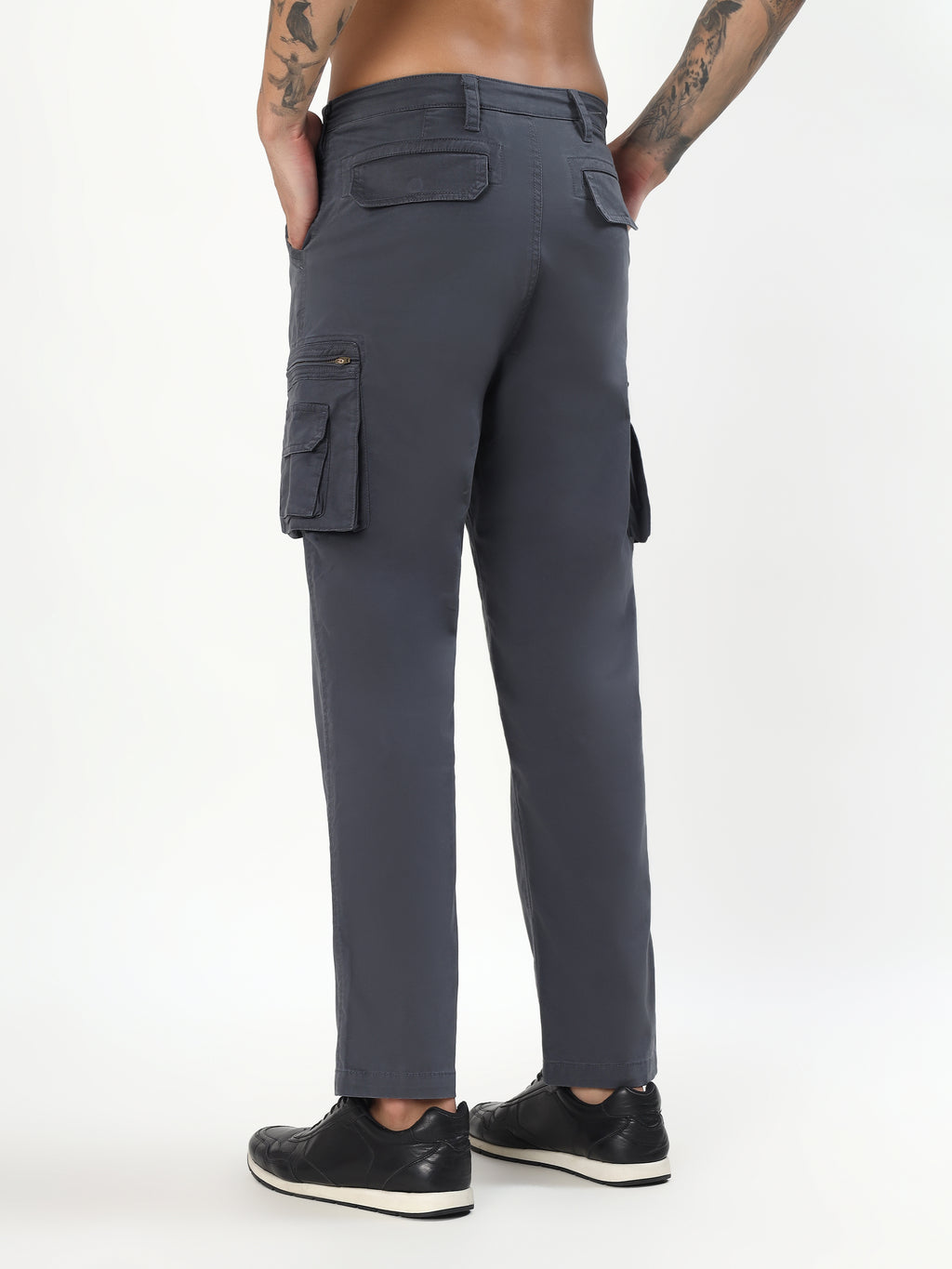 MEN DARK GREY CARGO PANTS