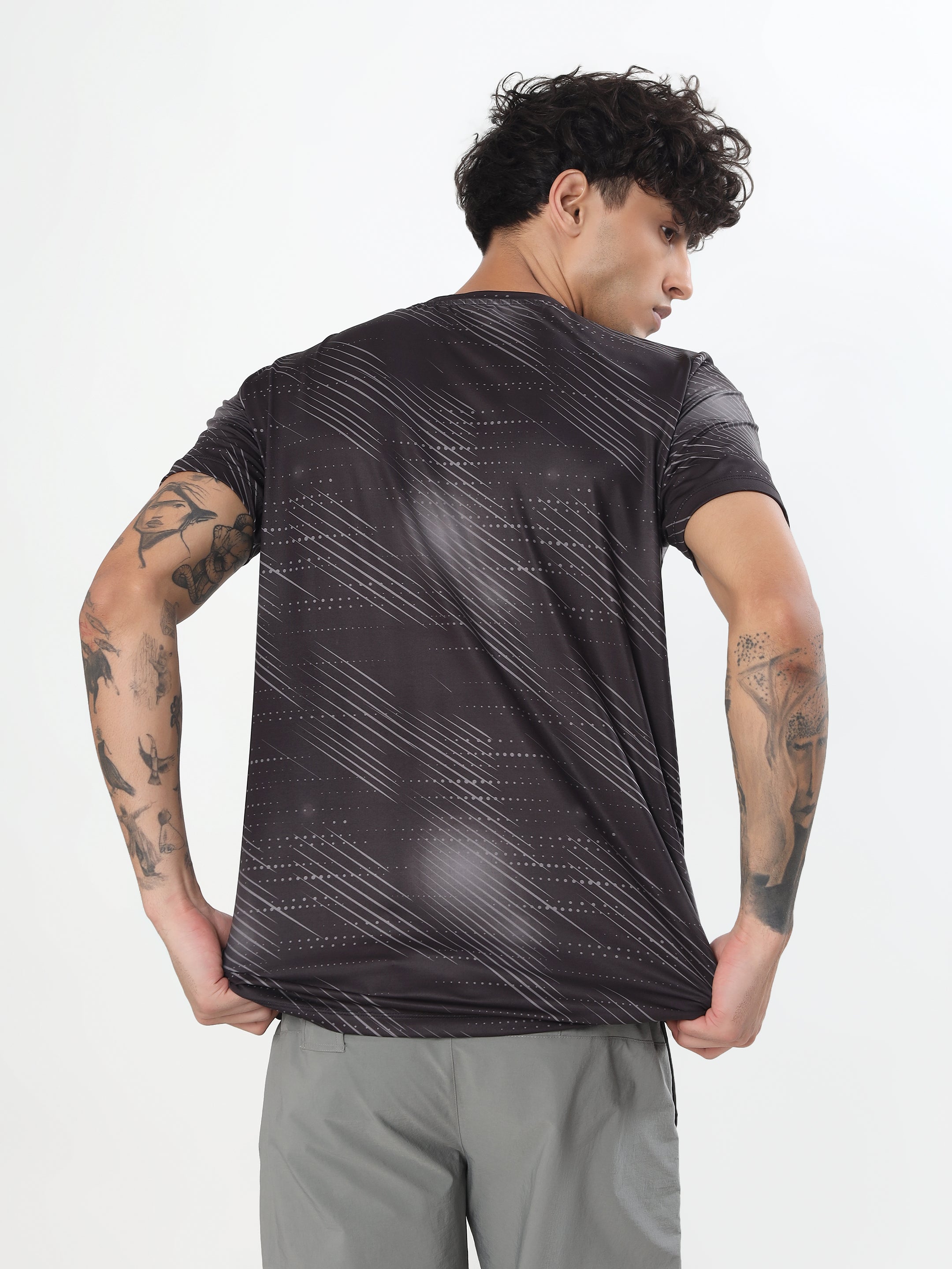 BLACK ABSTRACT PRINT ACTIVEWEAR T-SHIRT