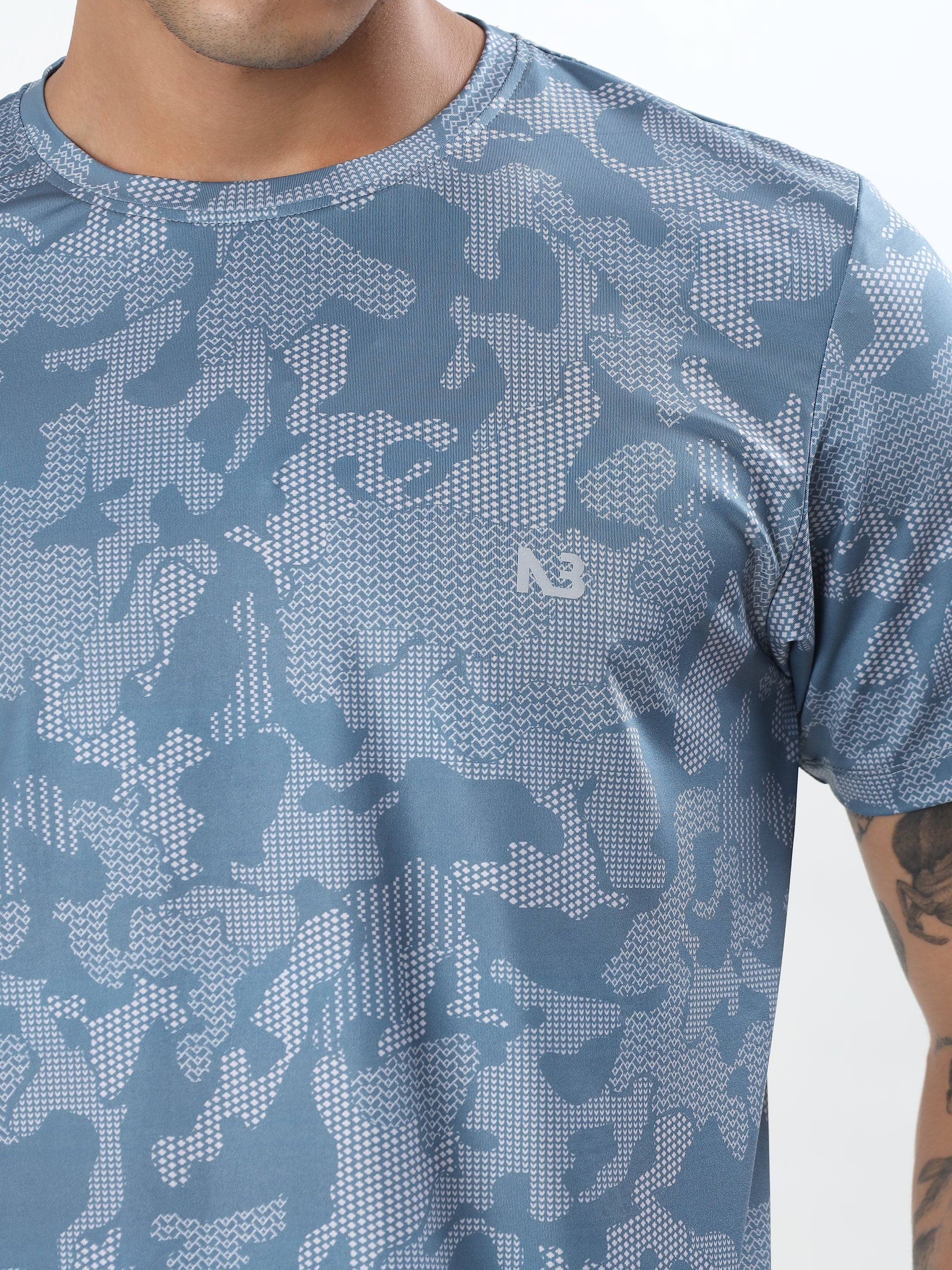 URBAN MIST CAMO PERFORMANCE T-SHIRT