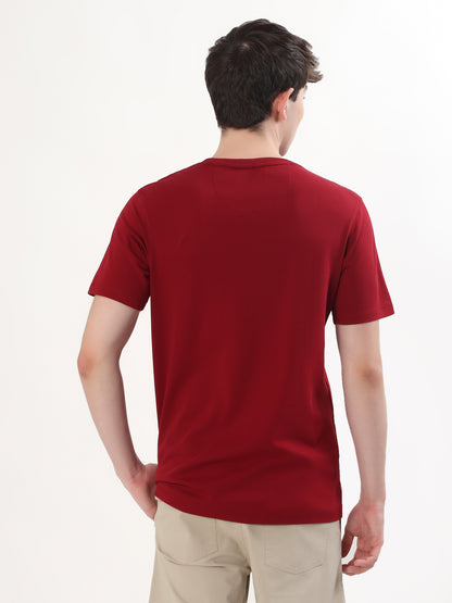 MAROON CARRY YOUR UNIVERSE GRAPHIC T-SHIRT