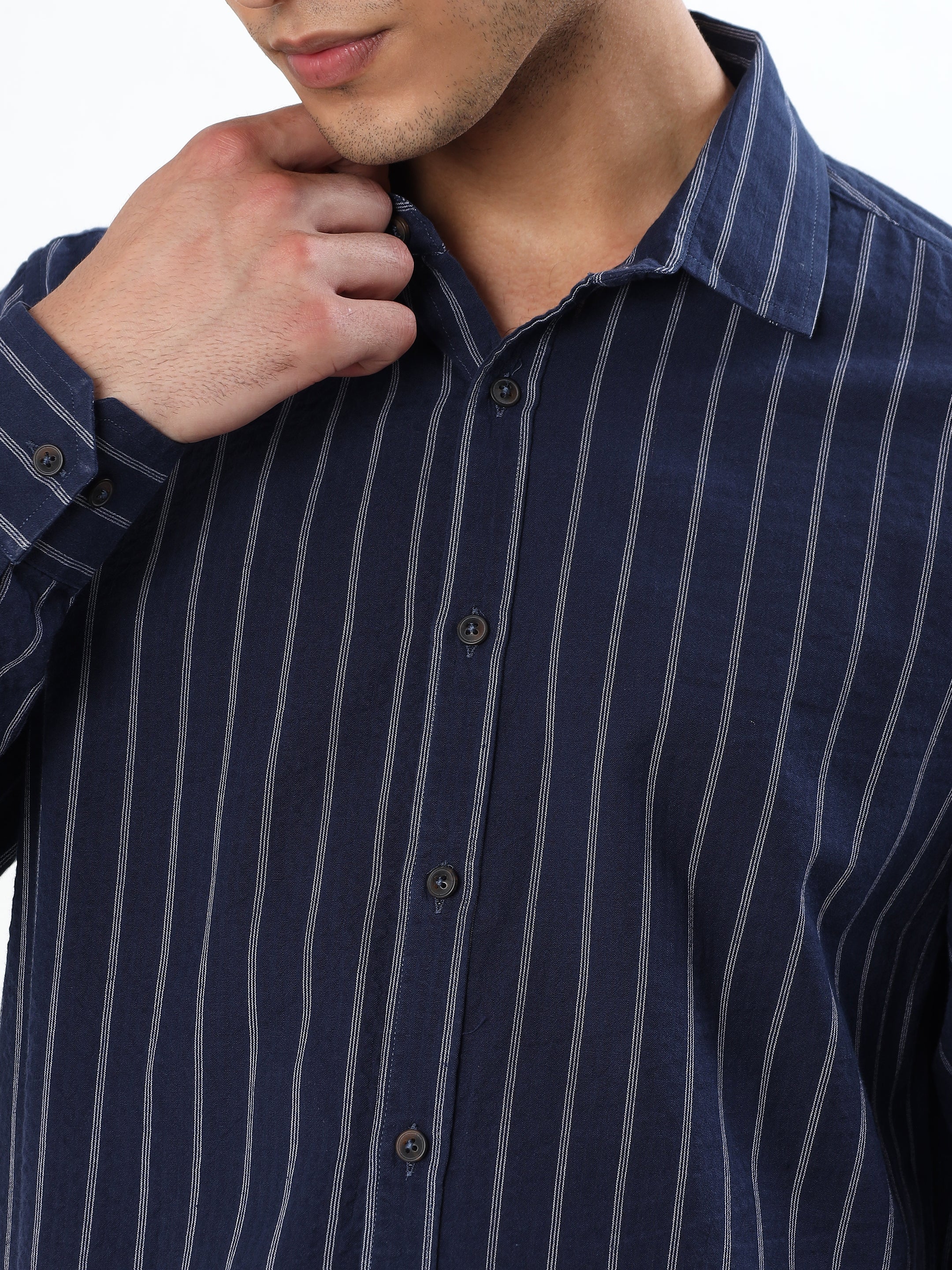NAVY BLUE AND WHITE VERTICAL PINSTRIPED