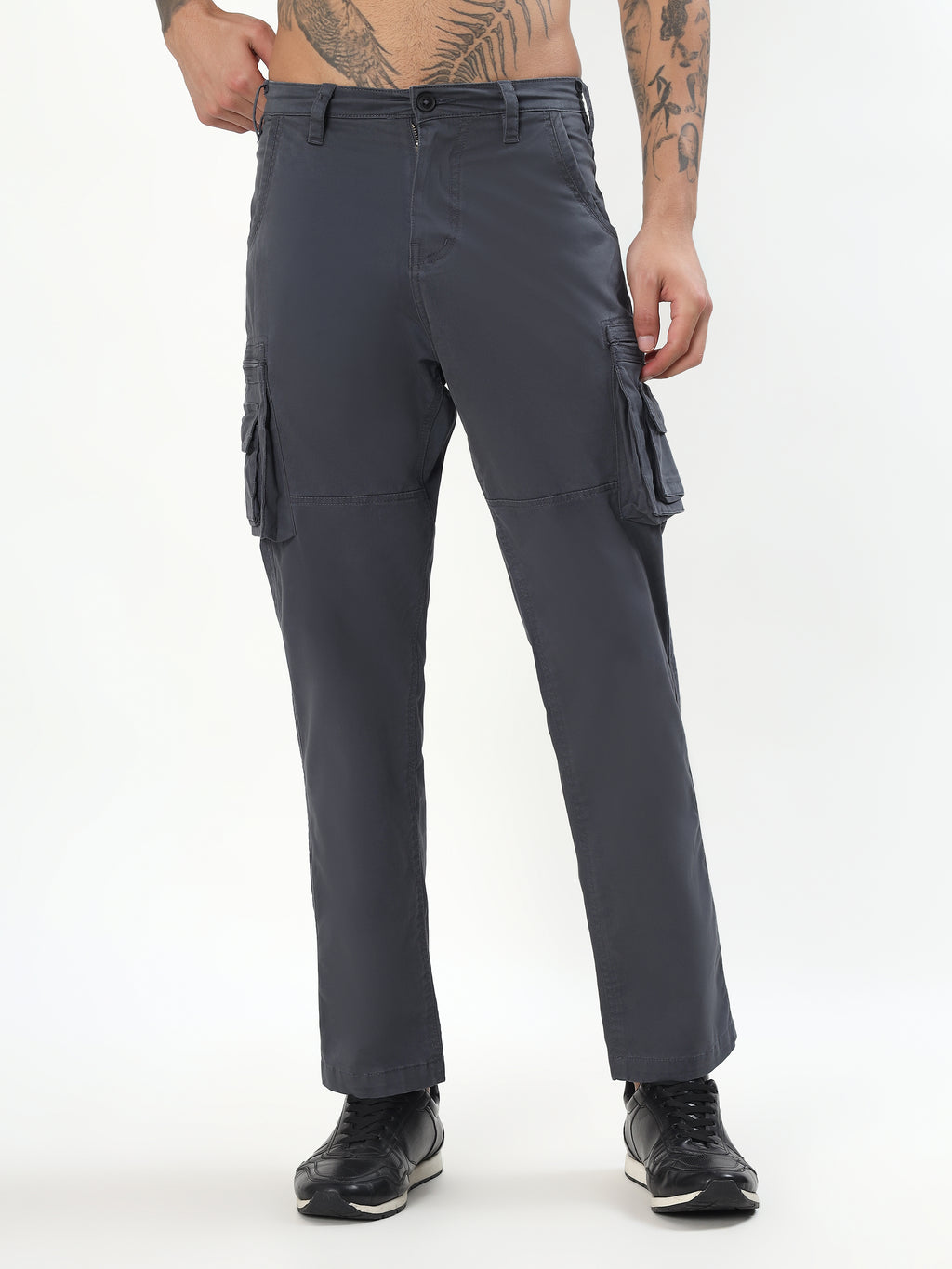 MEN DARK GREY CARGO PANTS