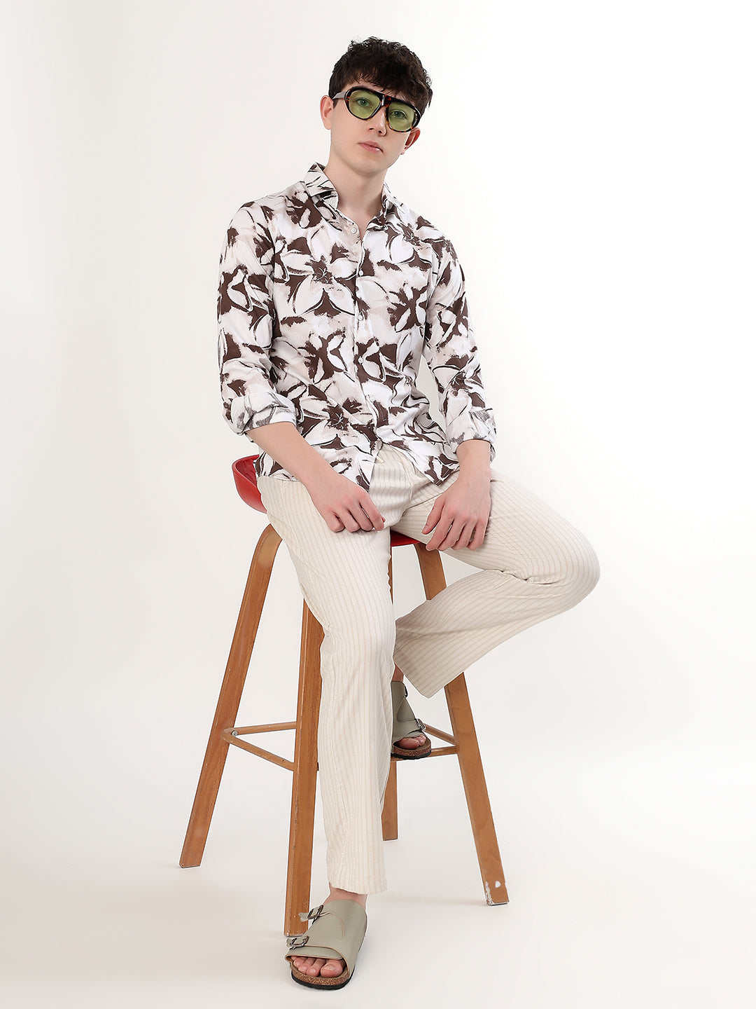 IVORY & MOCHA BROWN FLORAL PRINT