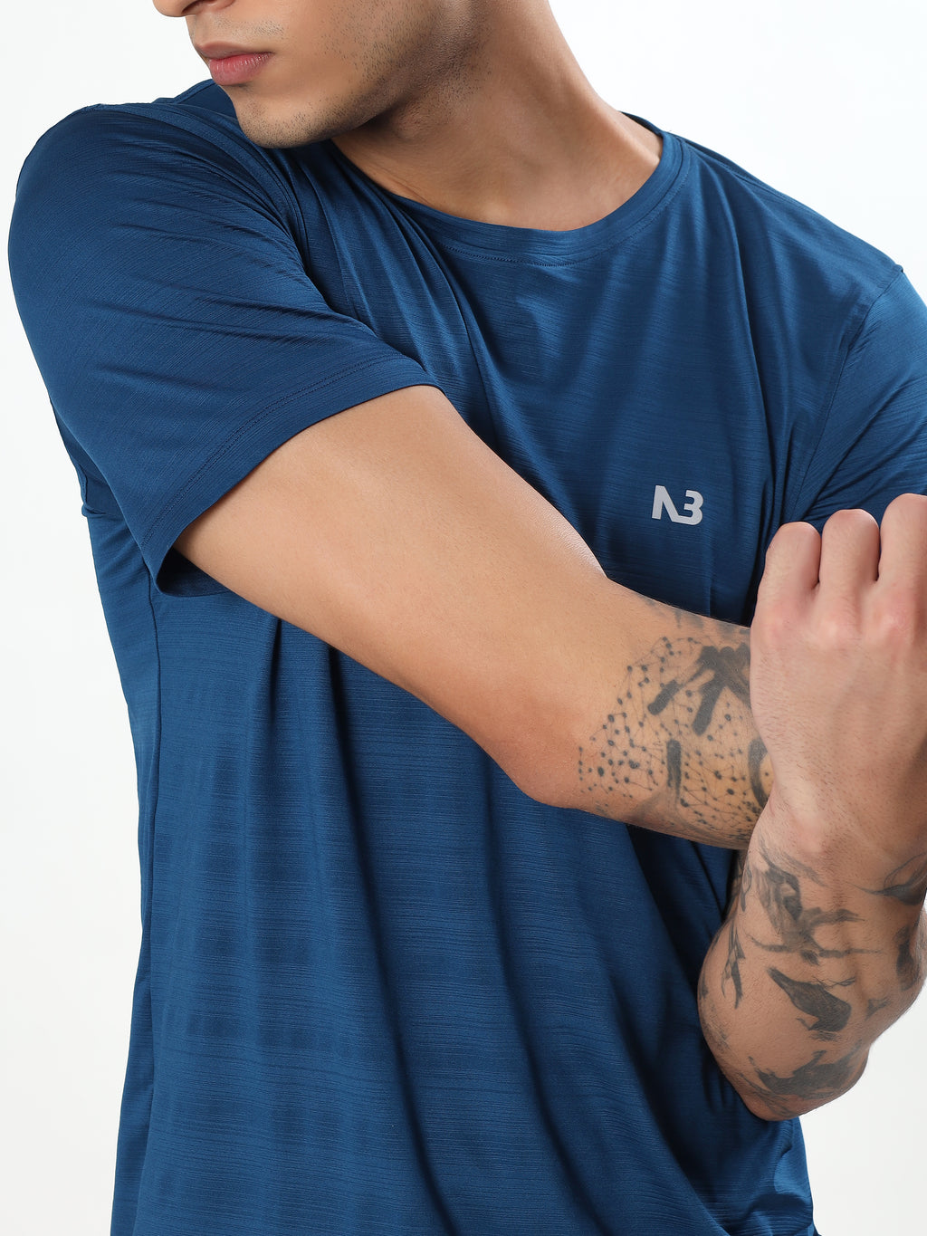 SOLID NAVY BLUE ACTIVEWEAR T-SHIRT