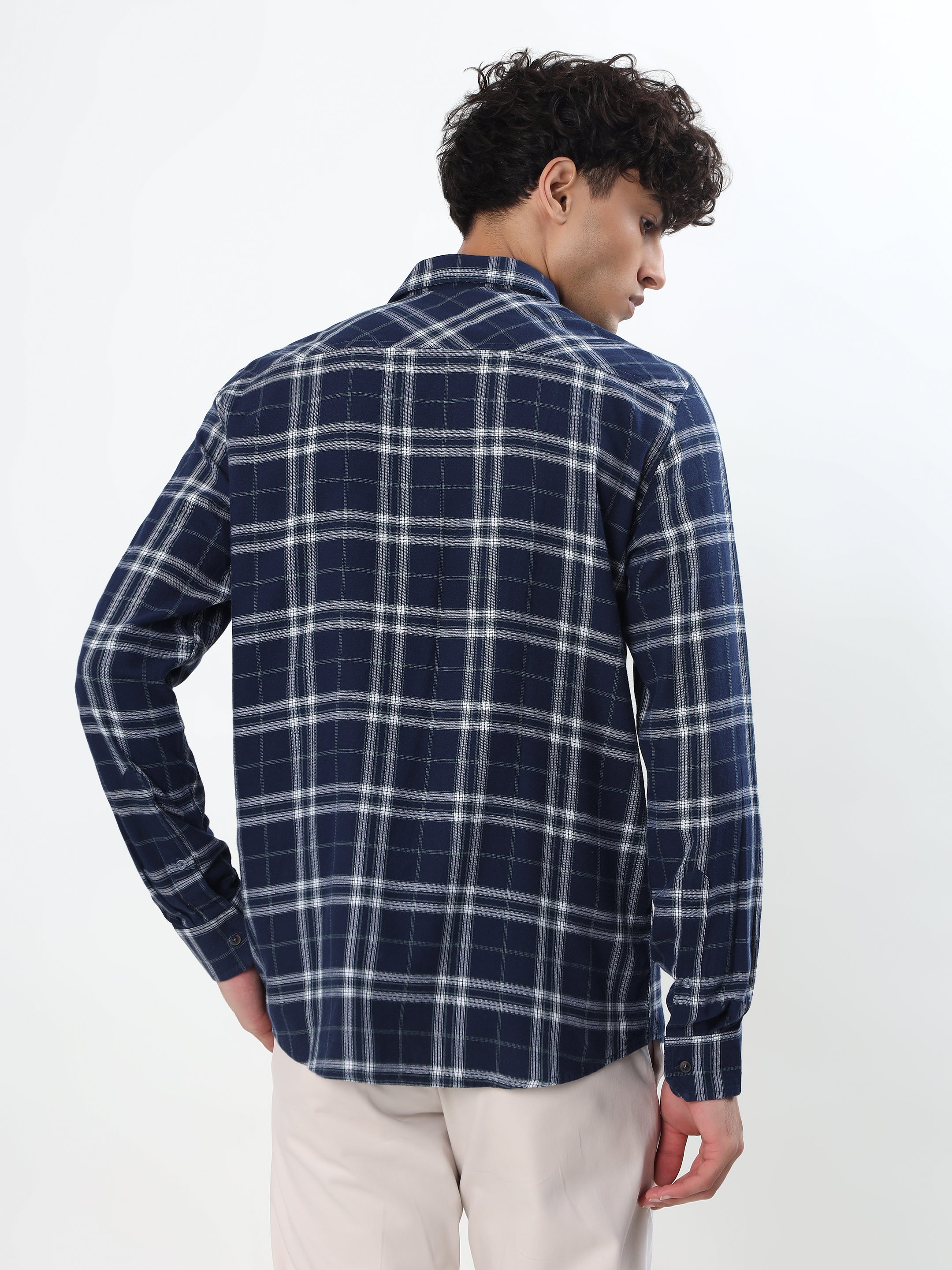 NAVY BLUE AND WHITE TARTAN GLEN CHECKED