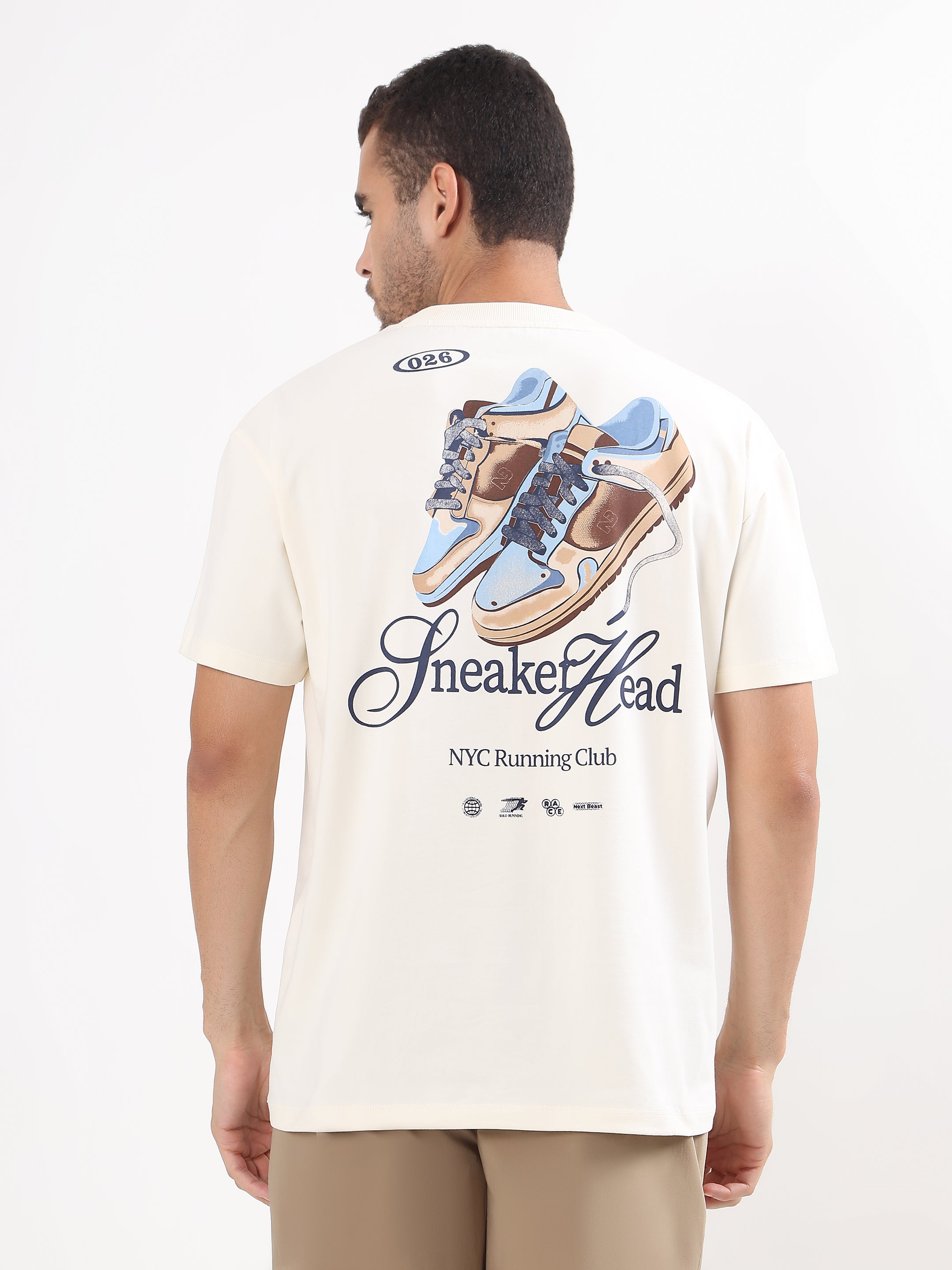 MEN OFF-WHITE SNEAKERHEAD GRAPHIC OVERSIZED T-SHIRT
