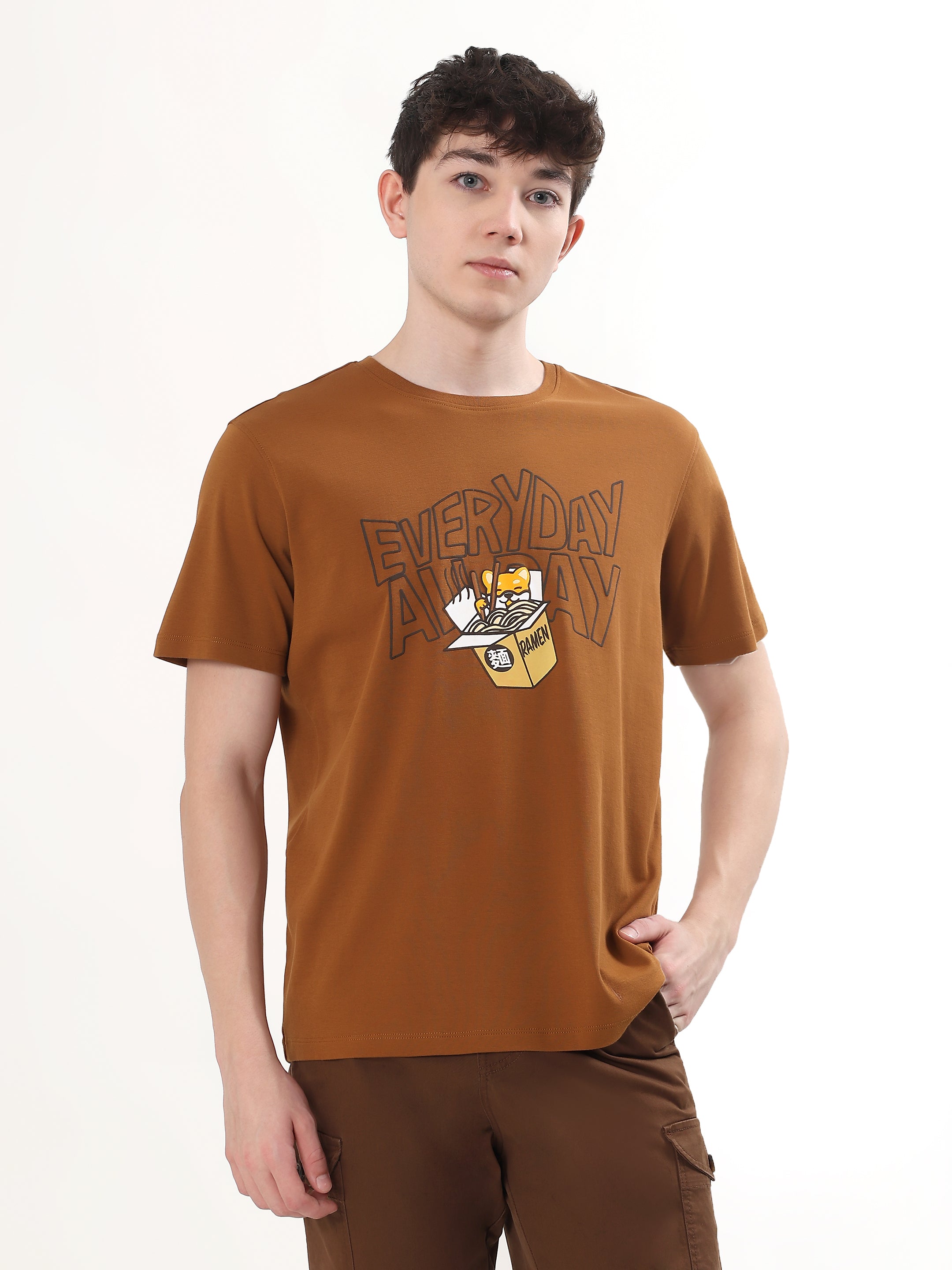 GINGER BROWN EVERYDAY RAMEN GRAPHIC T-SHIRT
