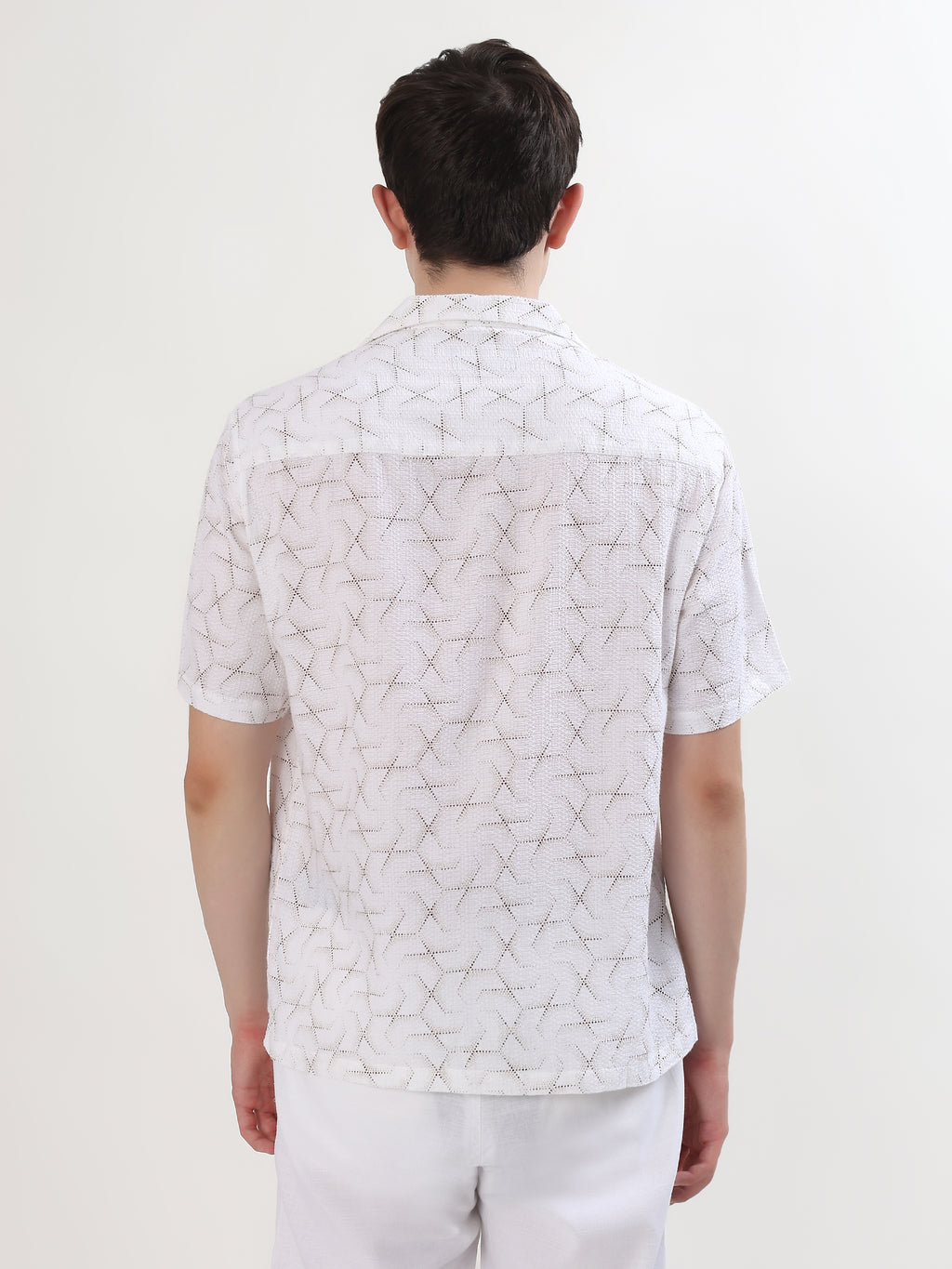 IVORY WHITE GEOMETRIC PRINT RESORT