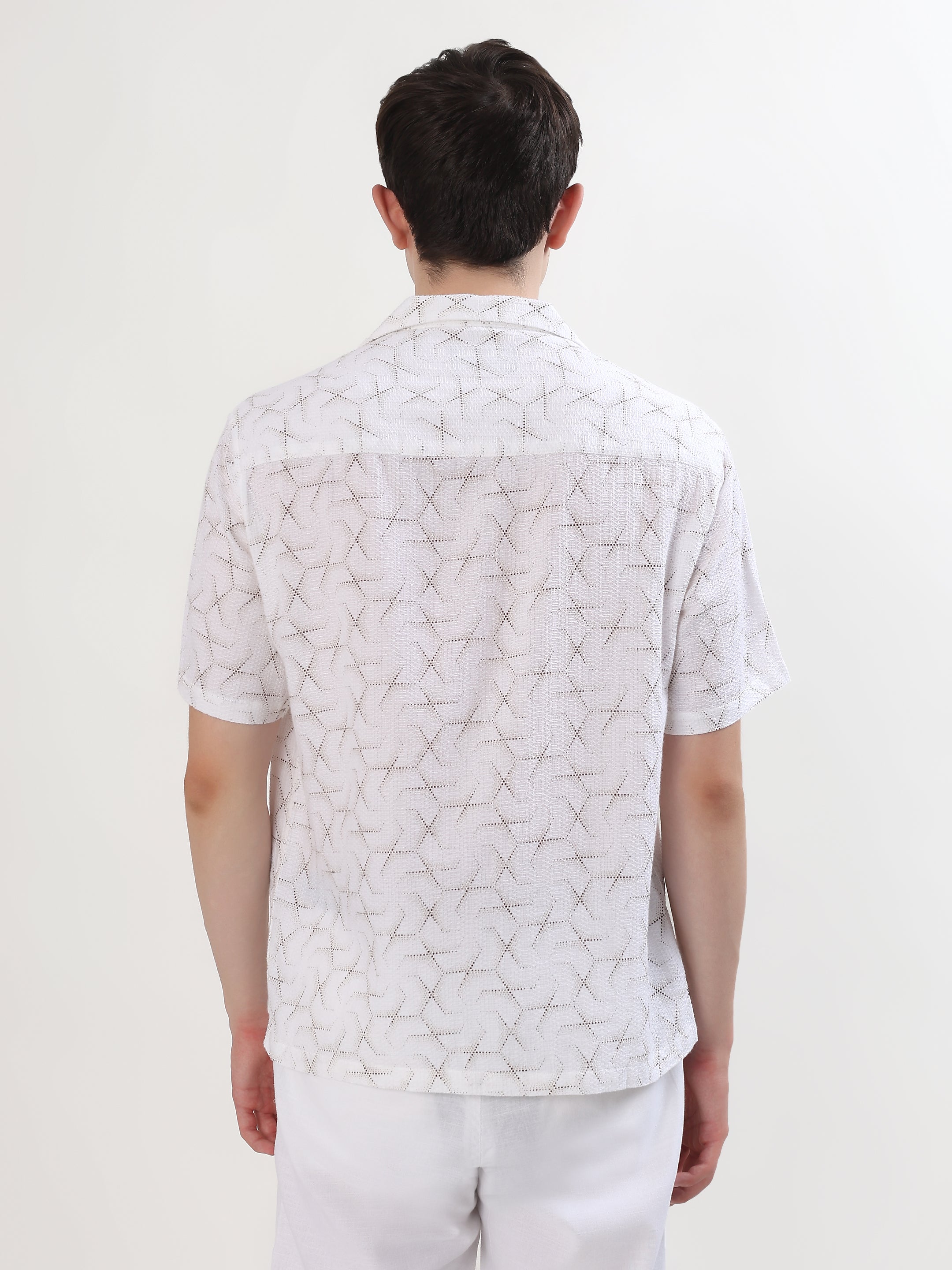 IVORY WHITE GEOMETRIC PRINT RESORT