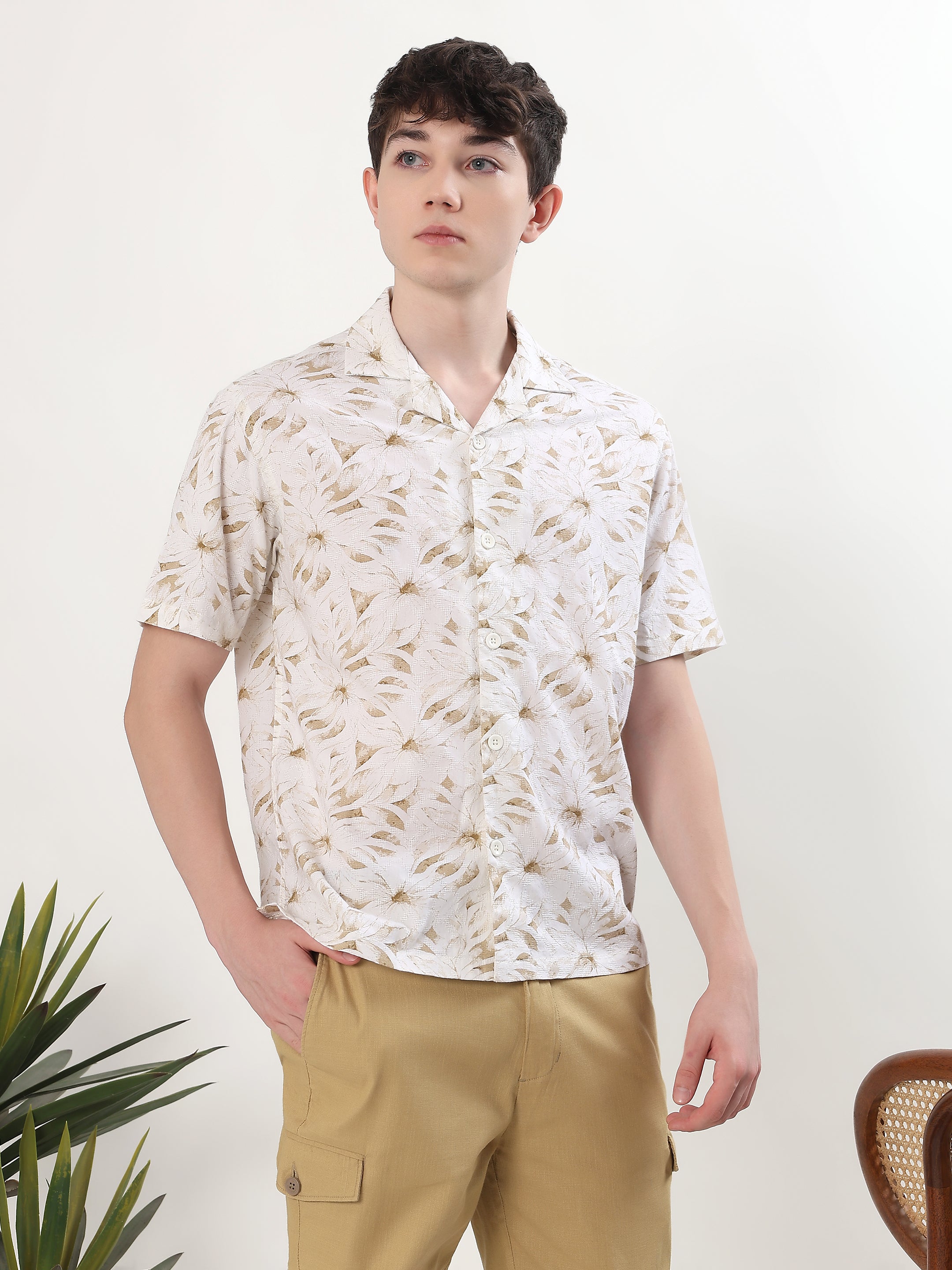 IVORY & SAND BEIGE TROPICAL FLORAL RESORT