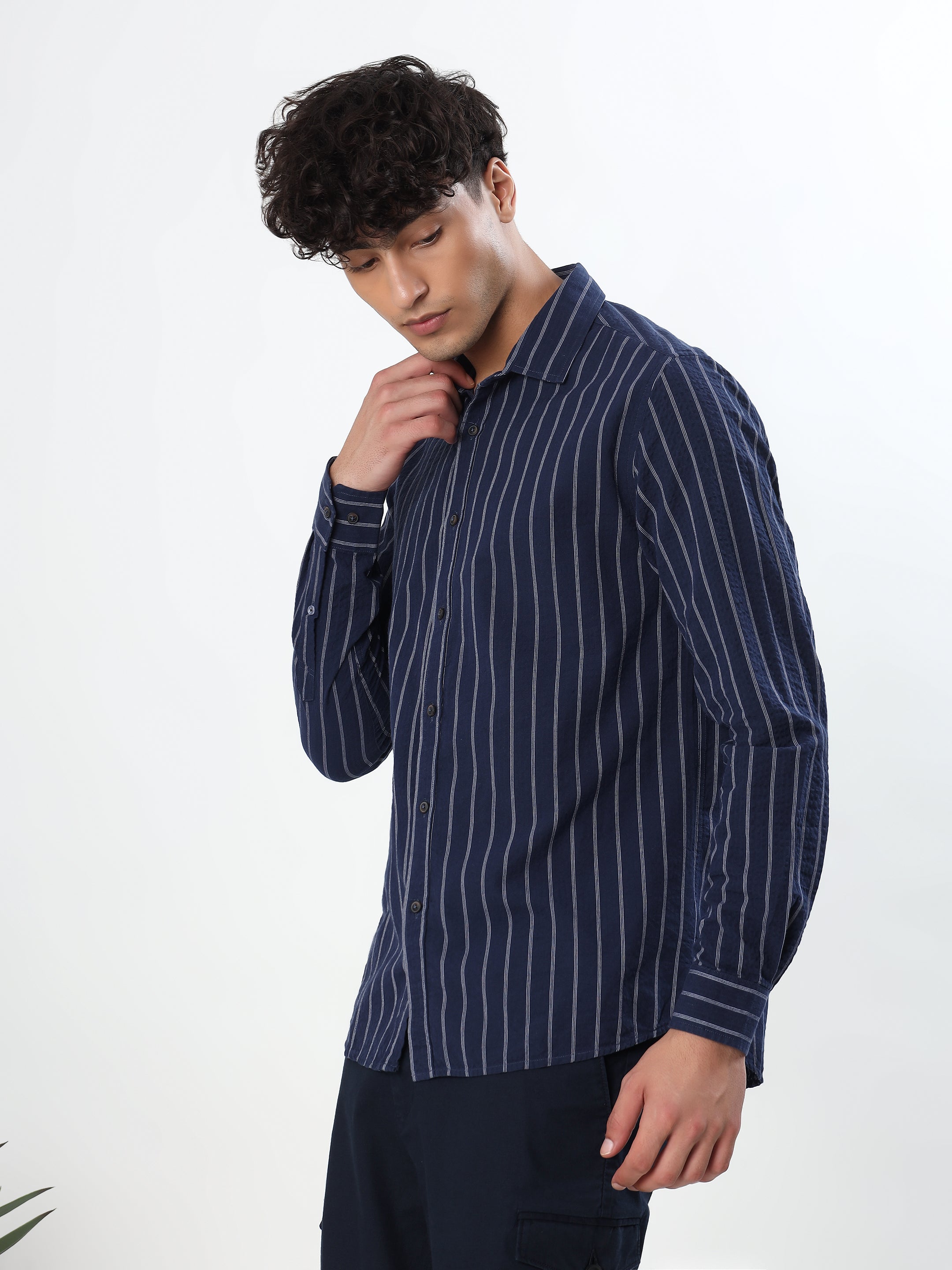 NAVY BLUE AND WHITE VERTICAL PINSTRIPED