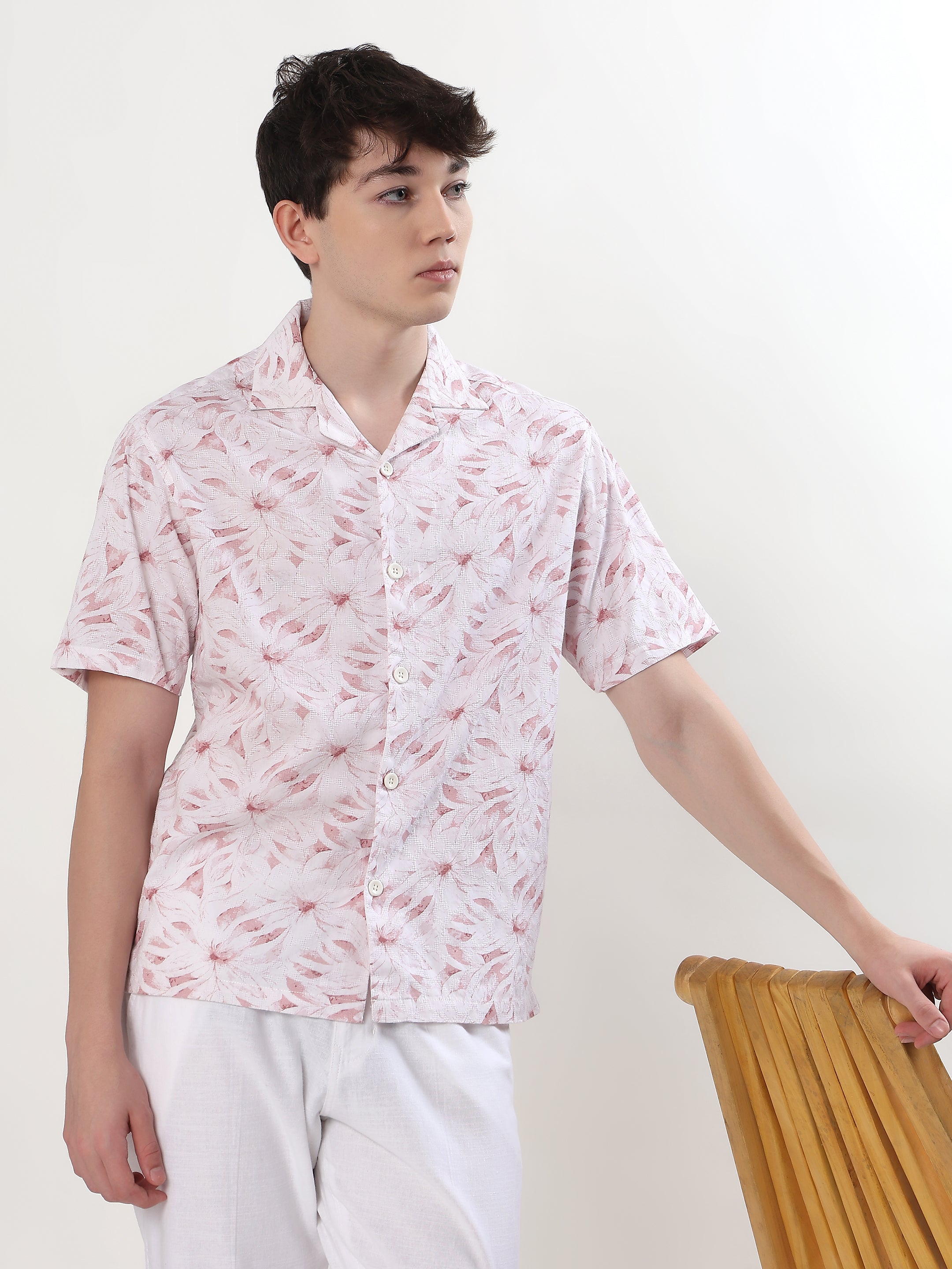 BLUSH PINK & WHITE TROPICAL FLORAL RESORT