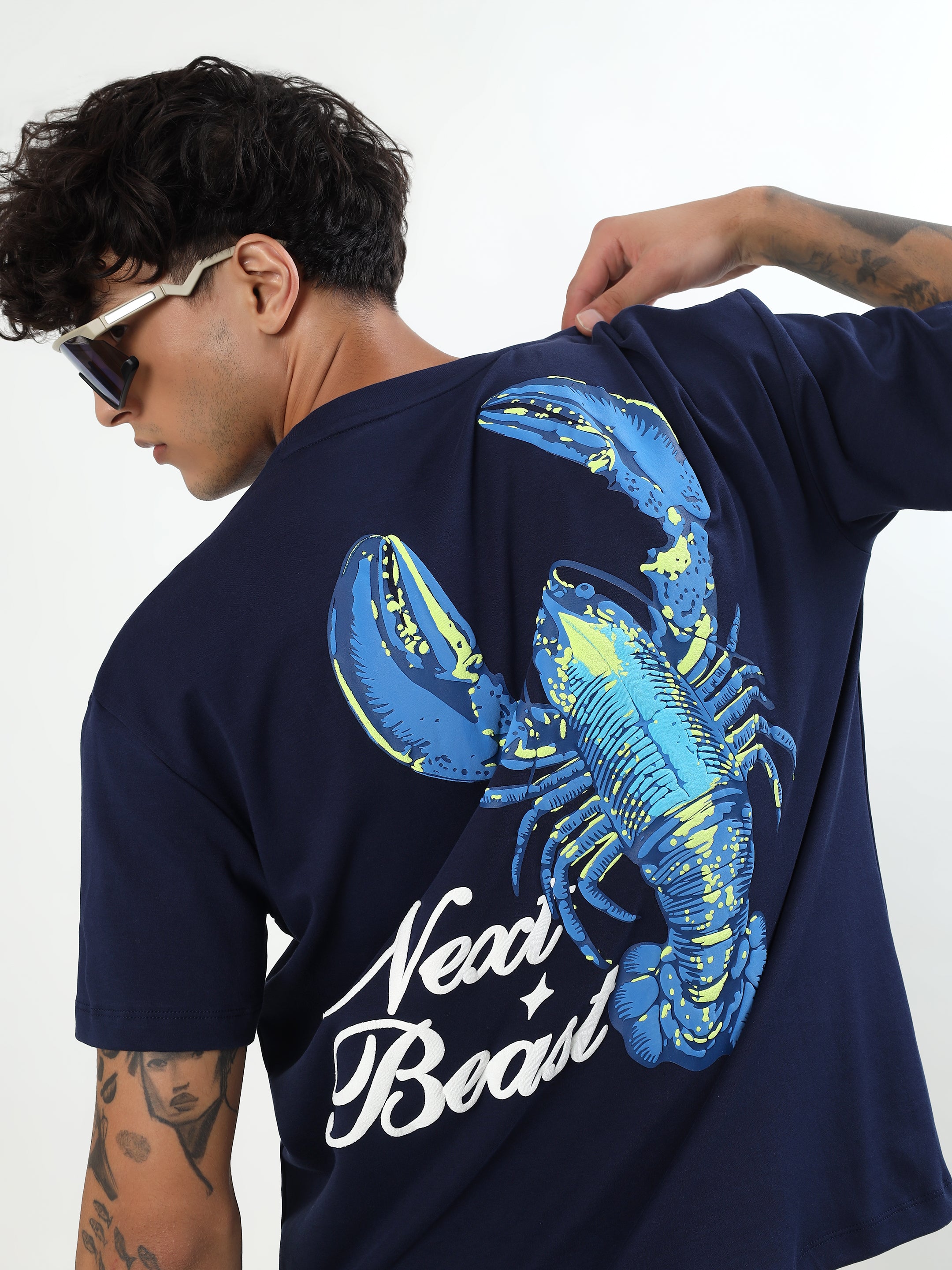 "NEON LOBSTER NEON BEAST" GRAPHIC PRINTED OVERSIZED T-SHIRT