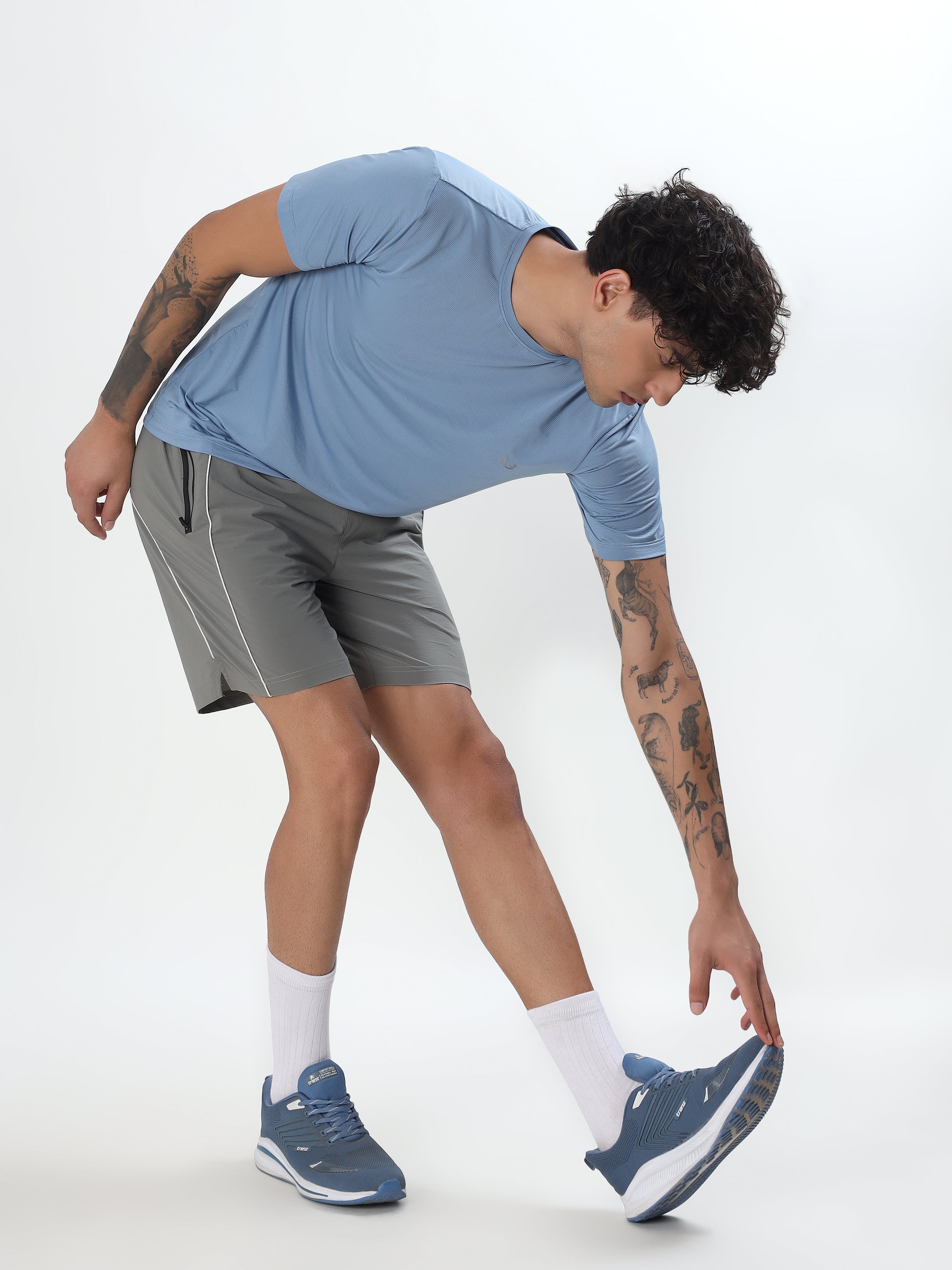 SKY BLUE SOLID ACTIVEWEAR T-SHIRT