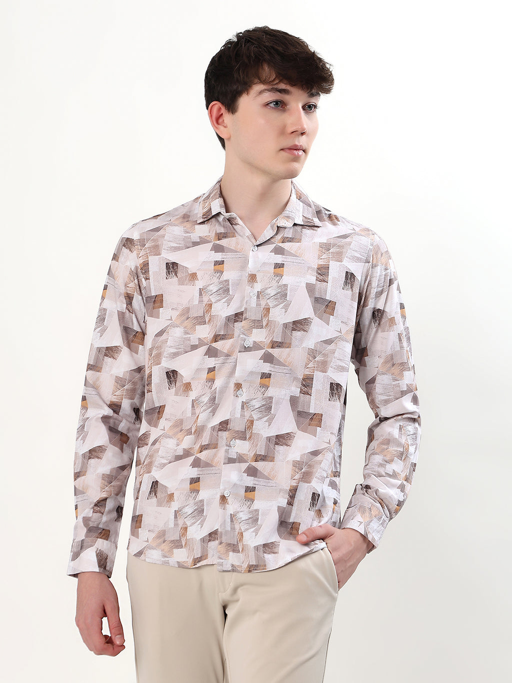 OFF-WHITE, BEIGE, TAUPE & BROWN ABSTRACT GEOMETRIC PRINT
