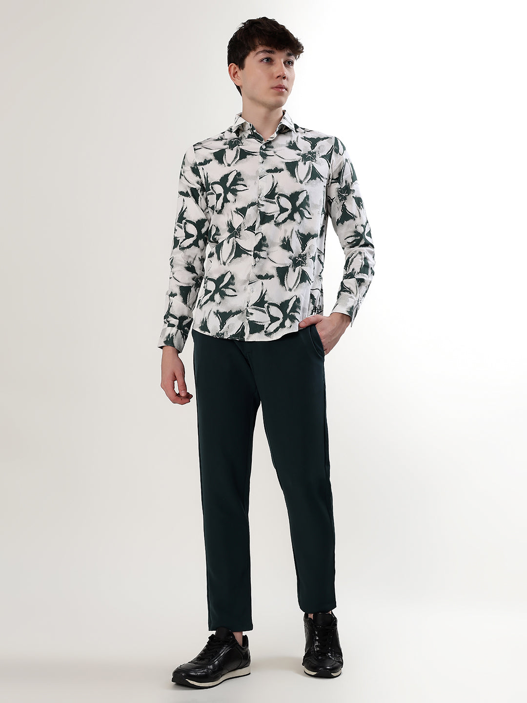 WHITE & FOREST GREEN FLORAL PRINT