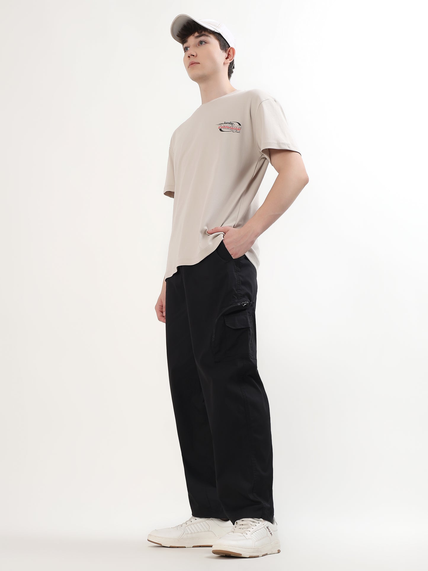 "MOTION MODE SPORTS CAR" GRAPHIC PRINTED OVERSIZED T-SHIRT