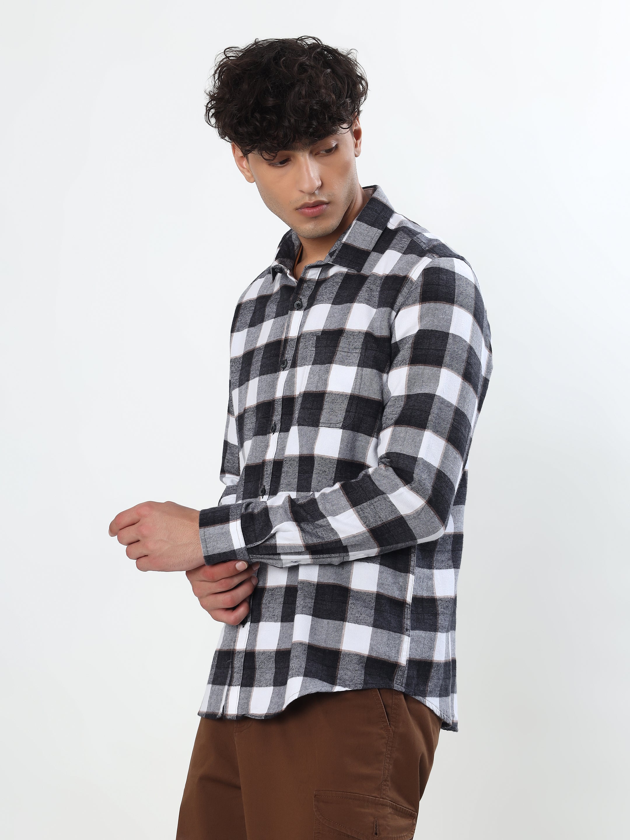 BLACK AND WHITE BUFFALO CHECKED FLANNEL