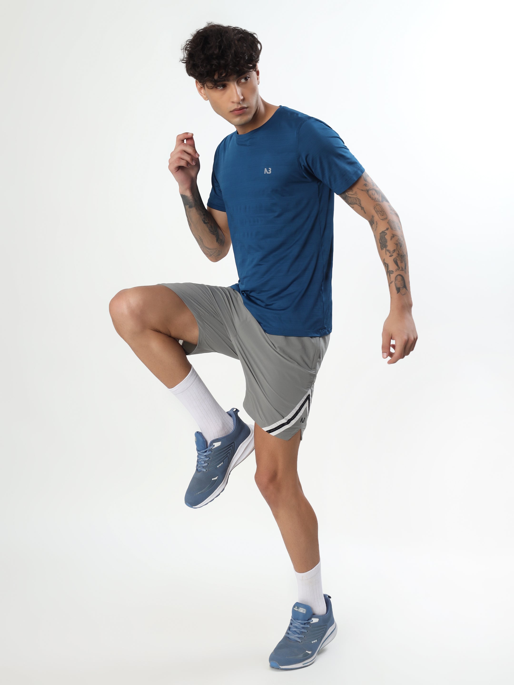 SOLID NAVY BLUE ACTIVEWEAR T-SHIRT