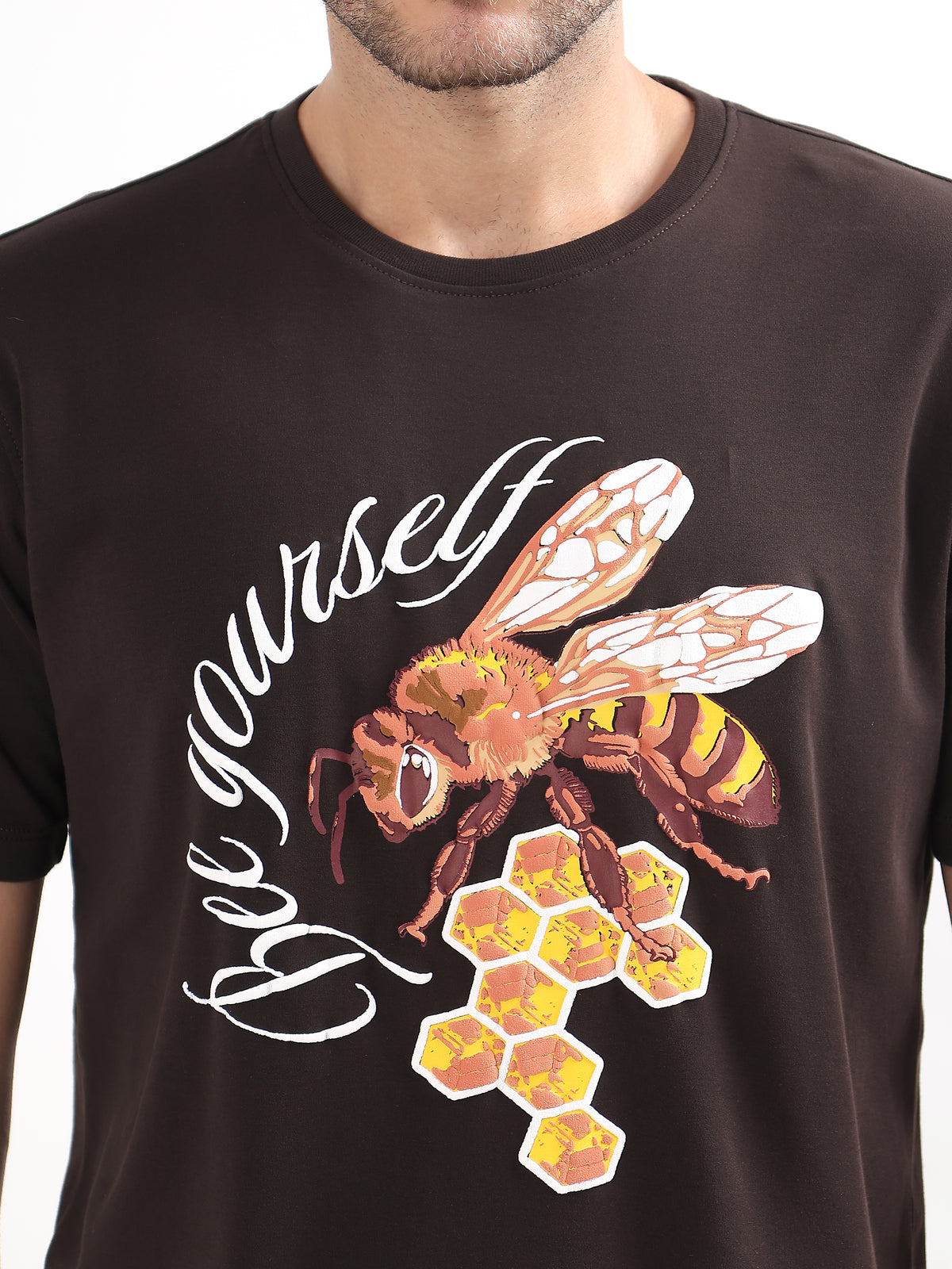 DARK BROWN BEE YOURSELF GRAPHIC T-SHIRT