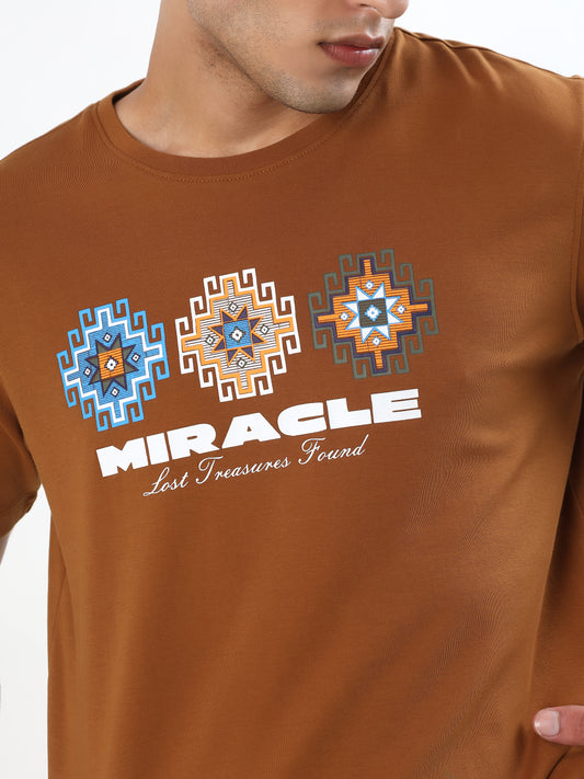 CARAMEL BROWN MIRACLE GRAPHIC T-SHIRTH