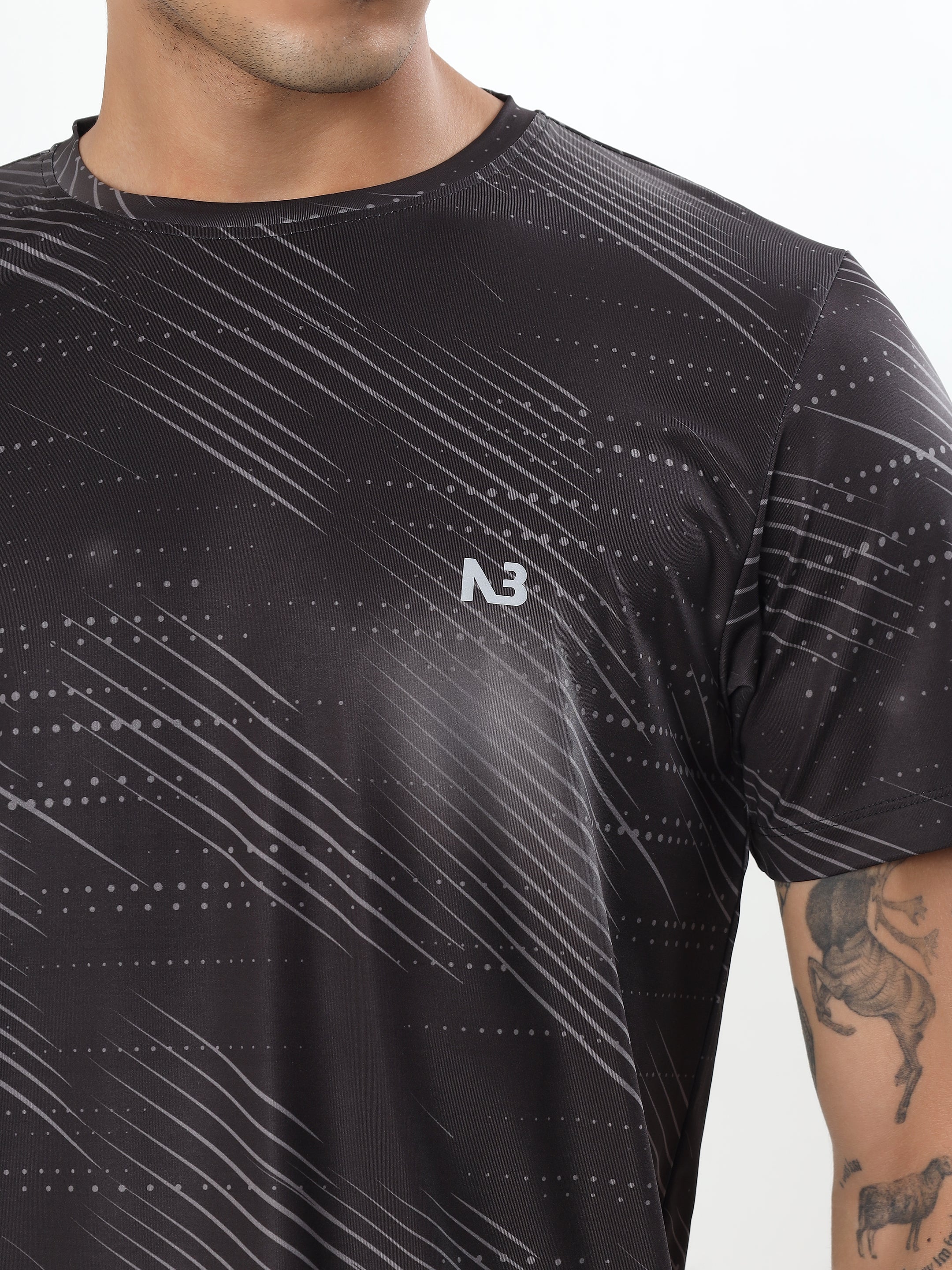 BLACK ABSTRACT PRINT ACTIVEWEAR T-SHIRT